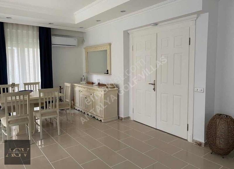 Antalya Belek'te Royal Sitesi İçeresinde 4+1 Eşyalı Villa - Görsel 10