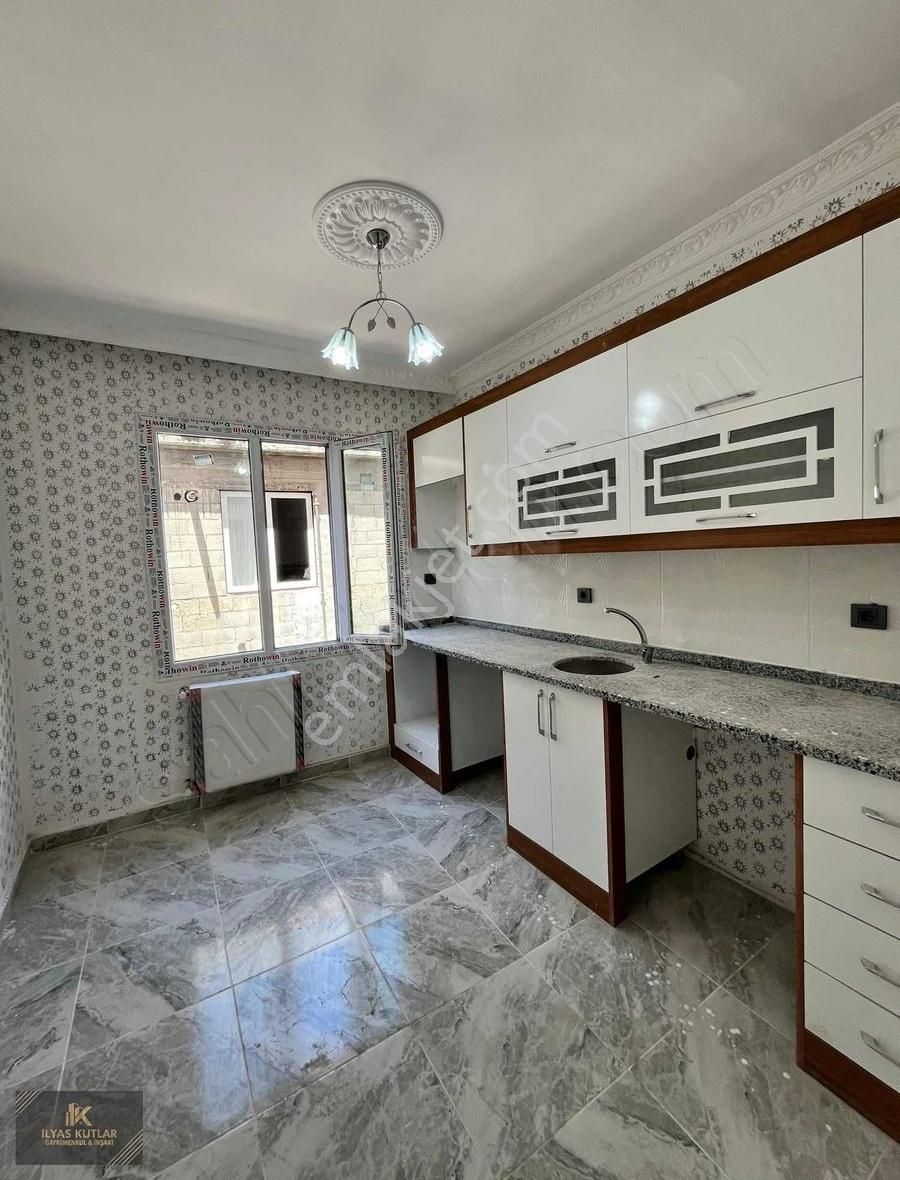 Güneş Mhl Sıfır 2 Kat 2+1 Kattan Bölme Daire