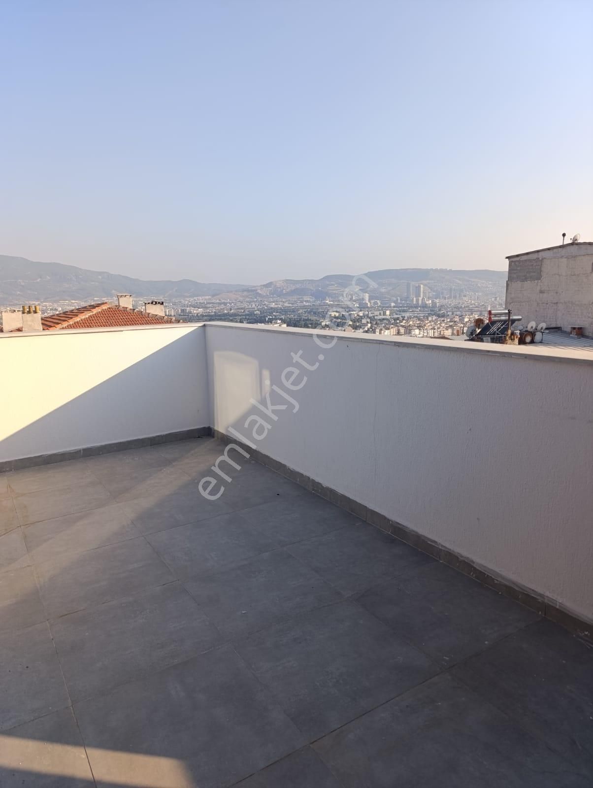 Bornova Kızılay Mah. 3+1 Sıfır Satılık Dubleks Daire