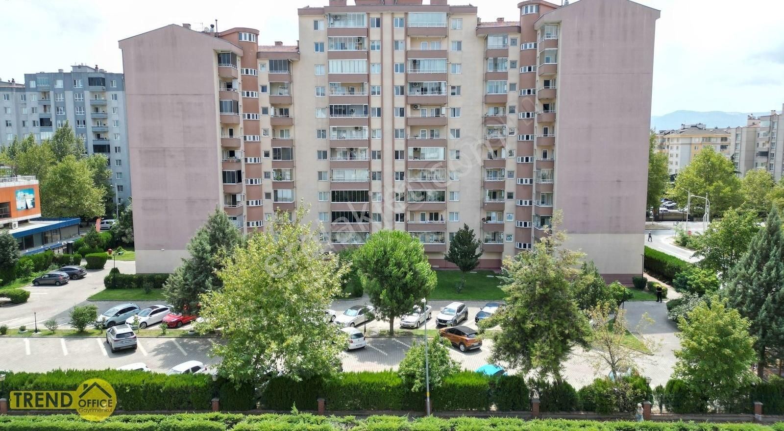Yüzüncüyıl Site İçi 3+1 Eşyalı Kiralık Arakat Daire