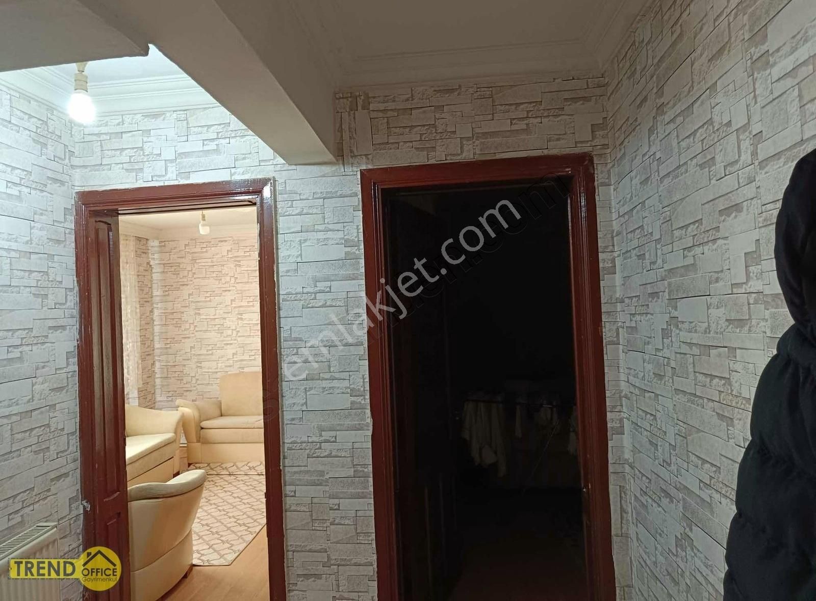 Çekirge De Merkezi Konumda Eşyalı Kiralık