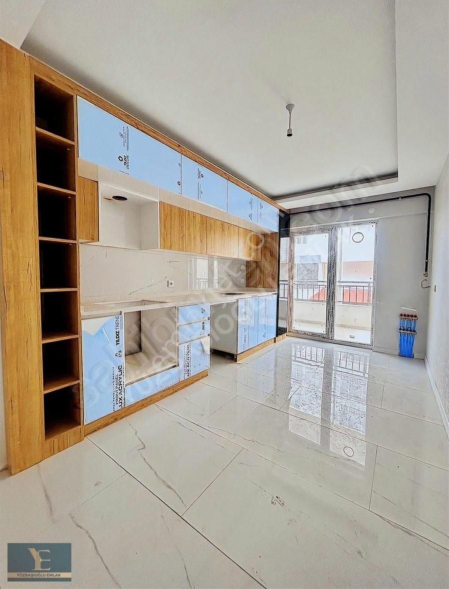 Yüzbaşıoğlu Emlak'tan Ramada Otel Karşısnda 3+1 Satılık Daireler