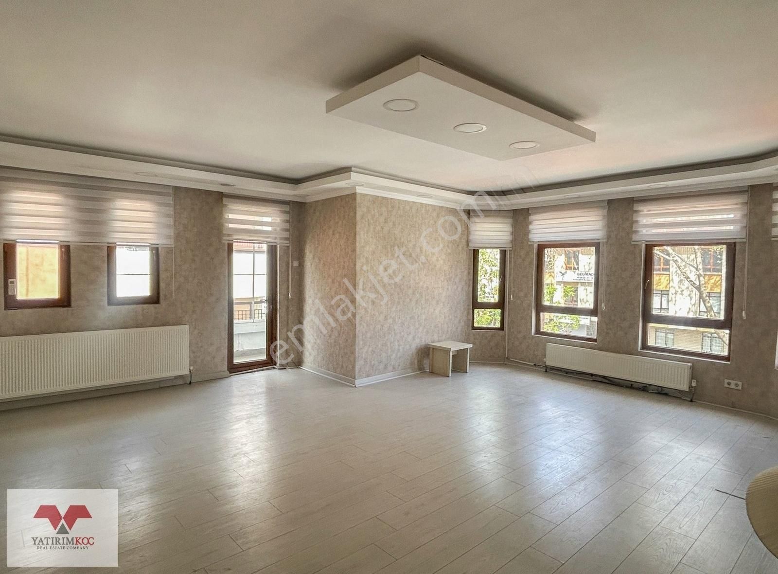 Uğur Mumcu Caddesi Üzerinde İş Yerine Uygun, Yapılı, 4+1 Daire