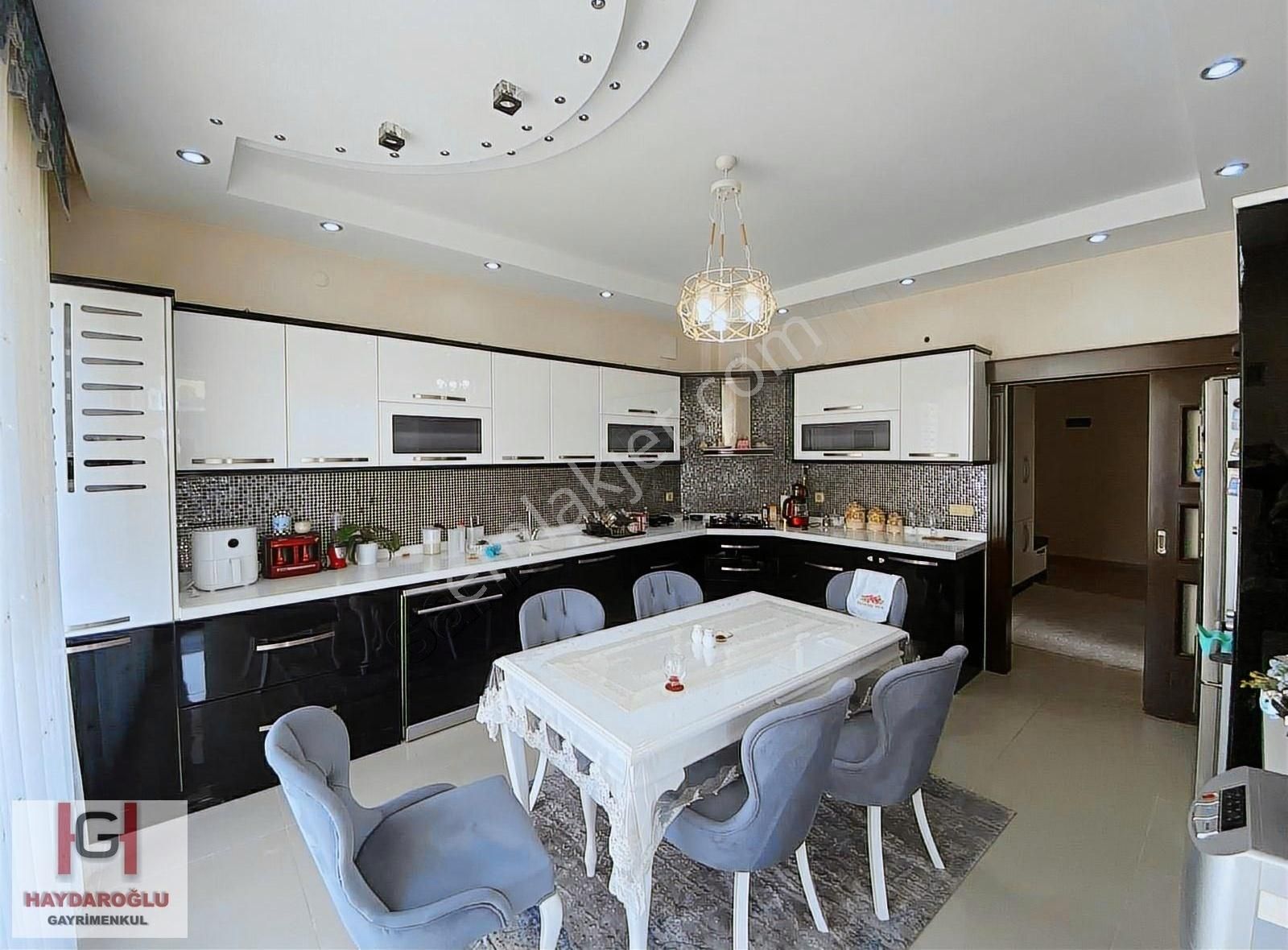 Batıkent Mah'de 4+1 Arakat Bakımlı Satılık Daire