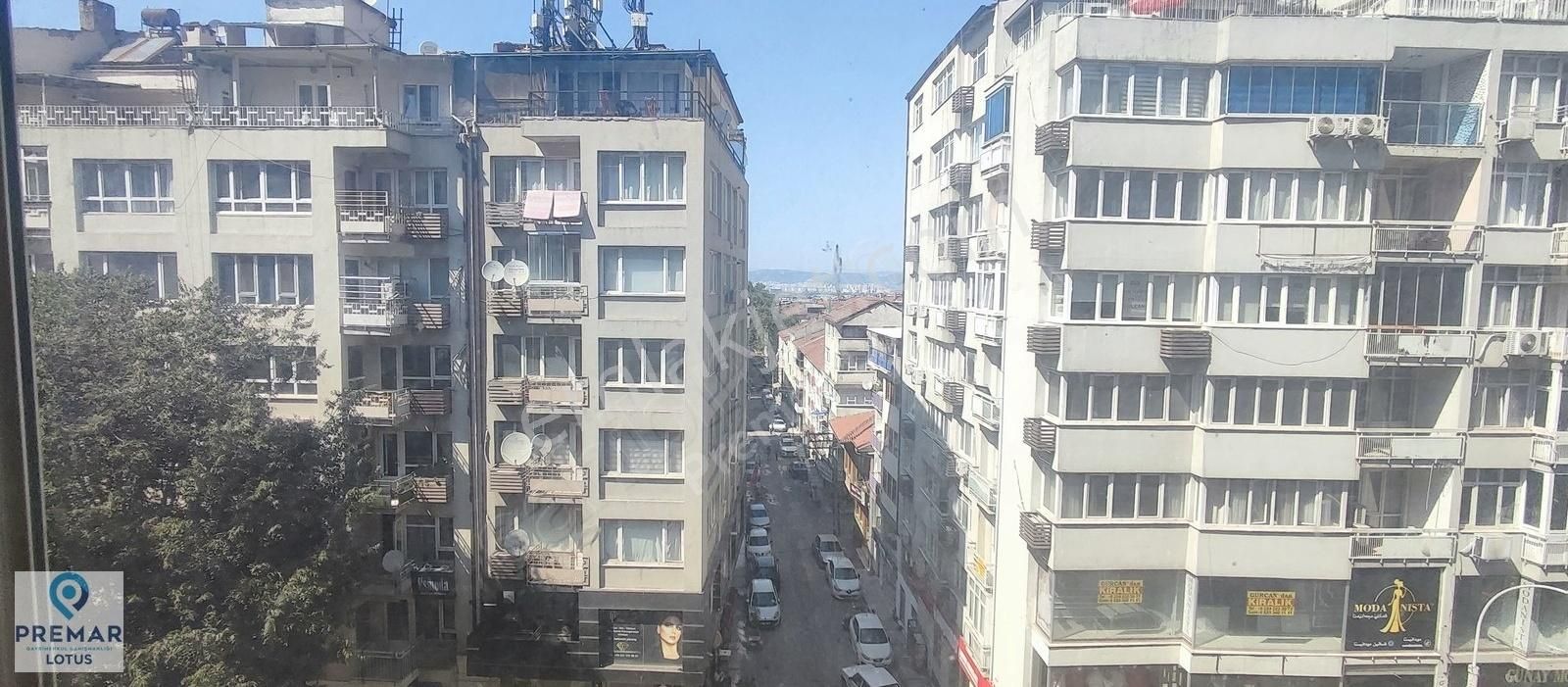 Altıparmak Caddesinde Satılık Bakımlı Daire - Görsel 10
