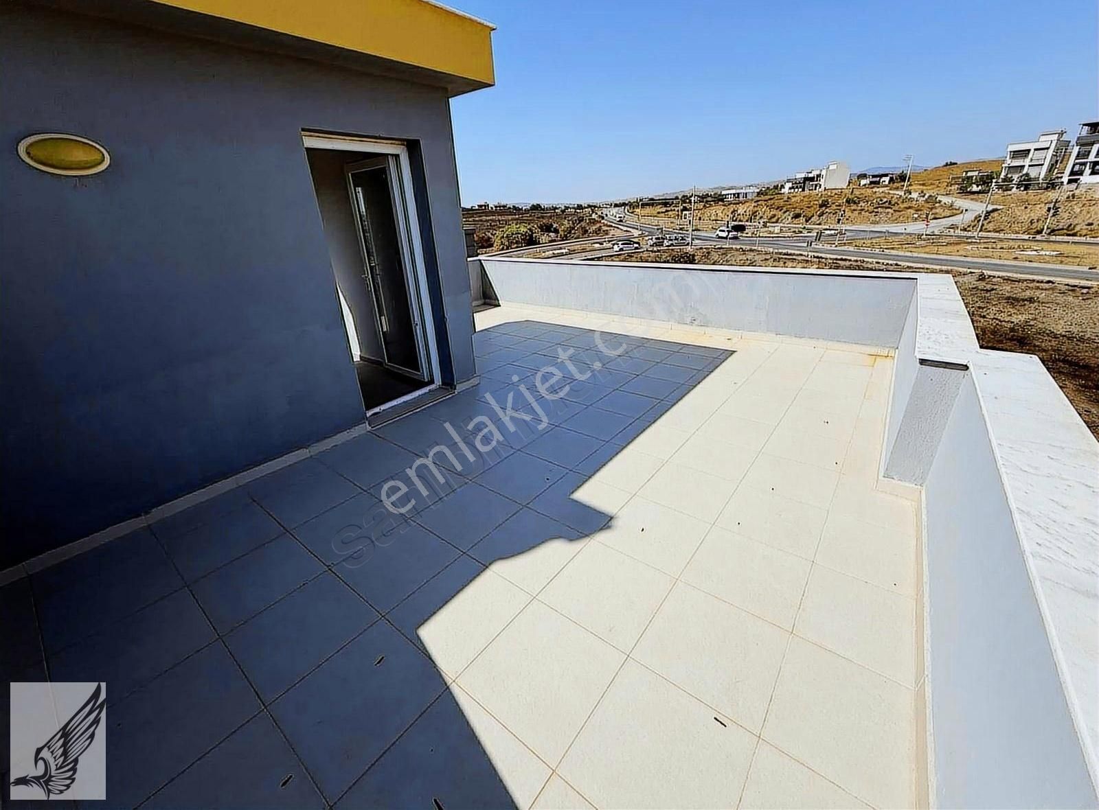 Seferihisar Akarcada Müstakil Girişli Satılık 3+2 Villa - Görsel 32