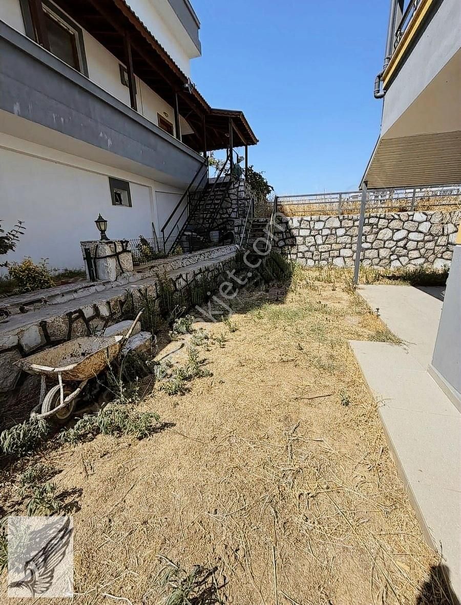 Seferihisar Akarcada Müstakil Girişli Satılık 3+2 Villa - Görsel 29