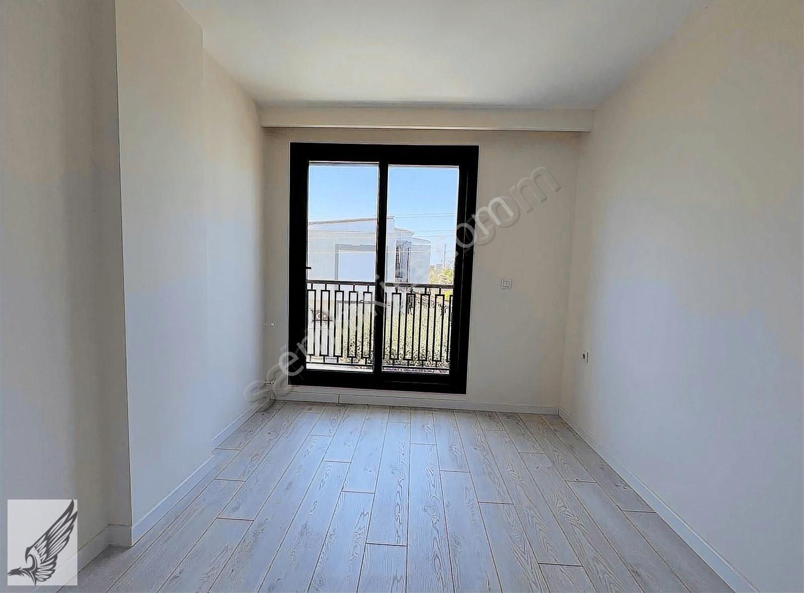 Seferihisar Akarca'da Plaja 100 Metre Geniş Bahçeli 3+1 Villa - Görsel 4