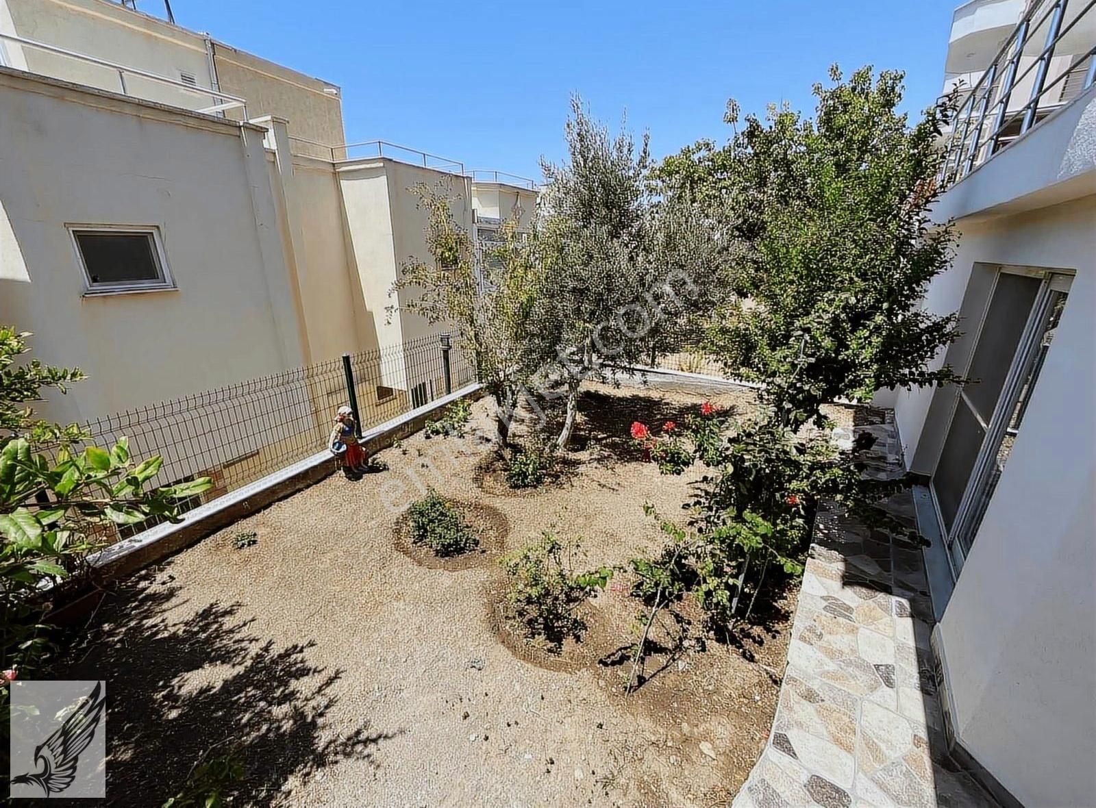 Seferihisar Banksis Sitesinde Full Deniz Manzaralı 4+2 Villa - Görsel 19