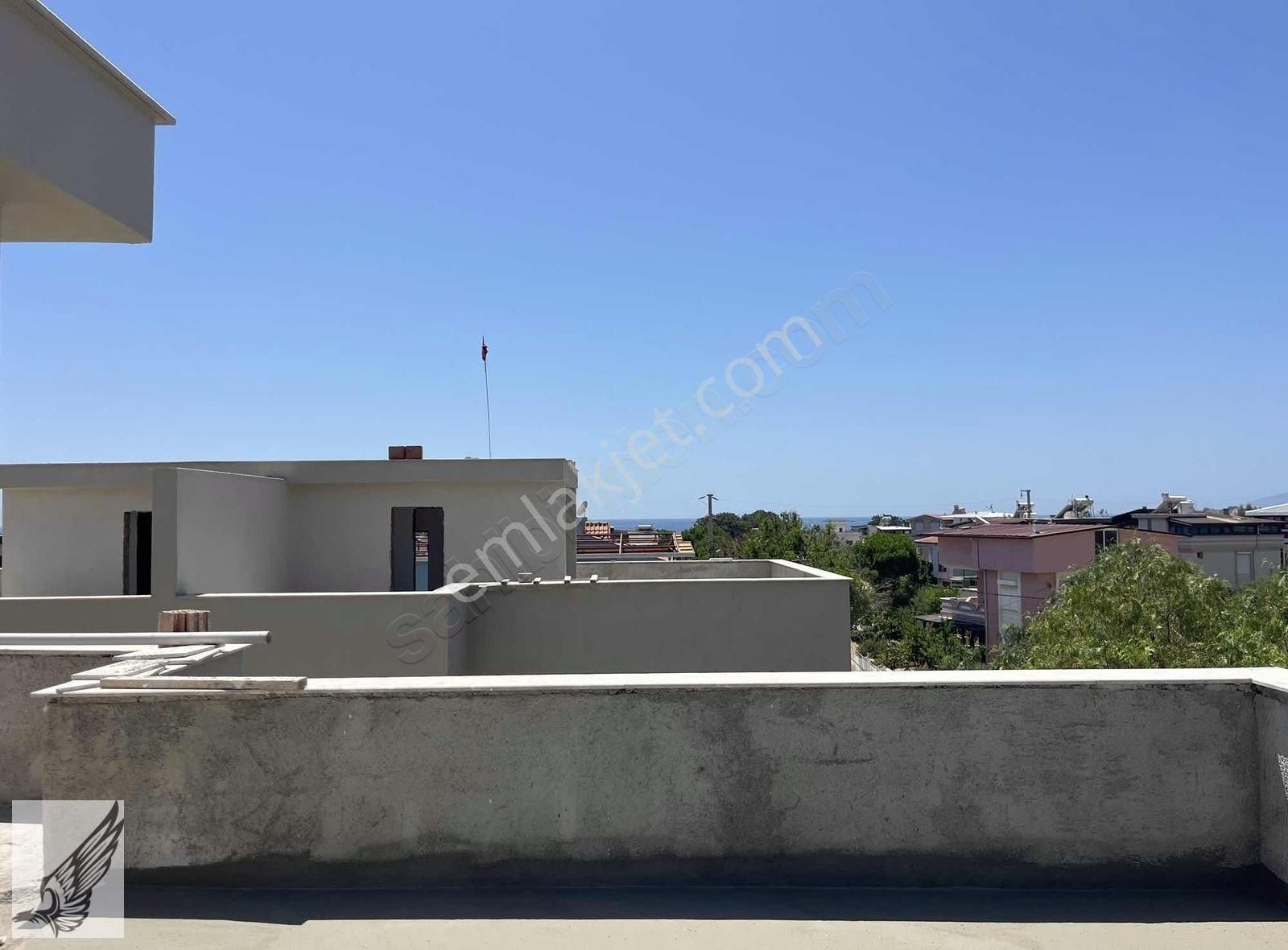 Seferihisar Akarca'da Plaja 250metre Havuzlu Teraslı 3+1 Villa - Görsel 23