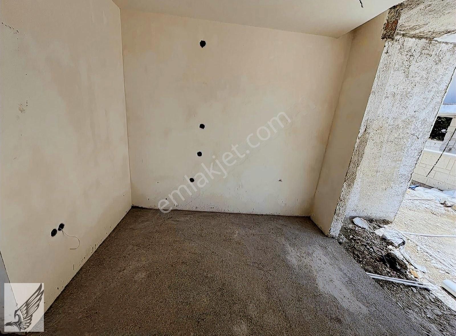 Seferihisar Akarca'da Plaja 250metre Havuzlu Teraslı 3+1 Villa - Görsel 24