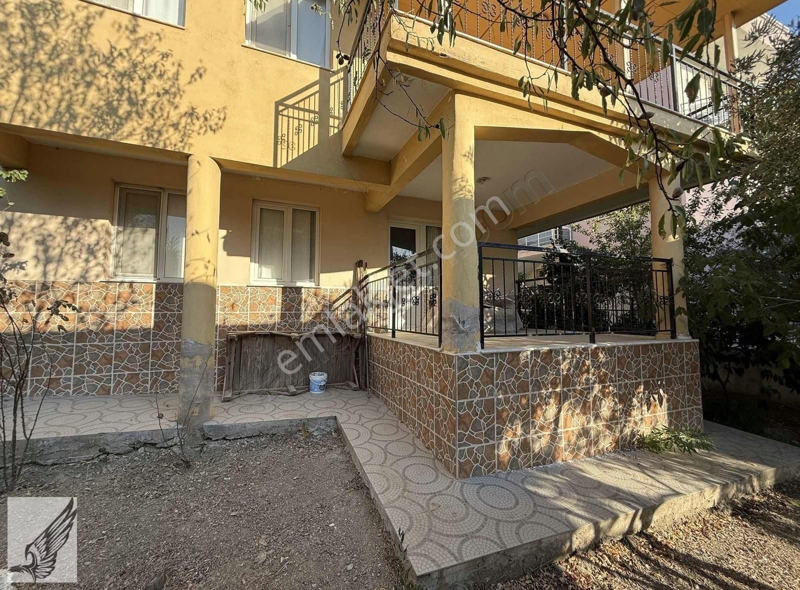 Seferihisar Akarca Mahallesinde Tam Müstakil 5+2 Satılık Villa - Görsel 3