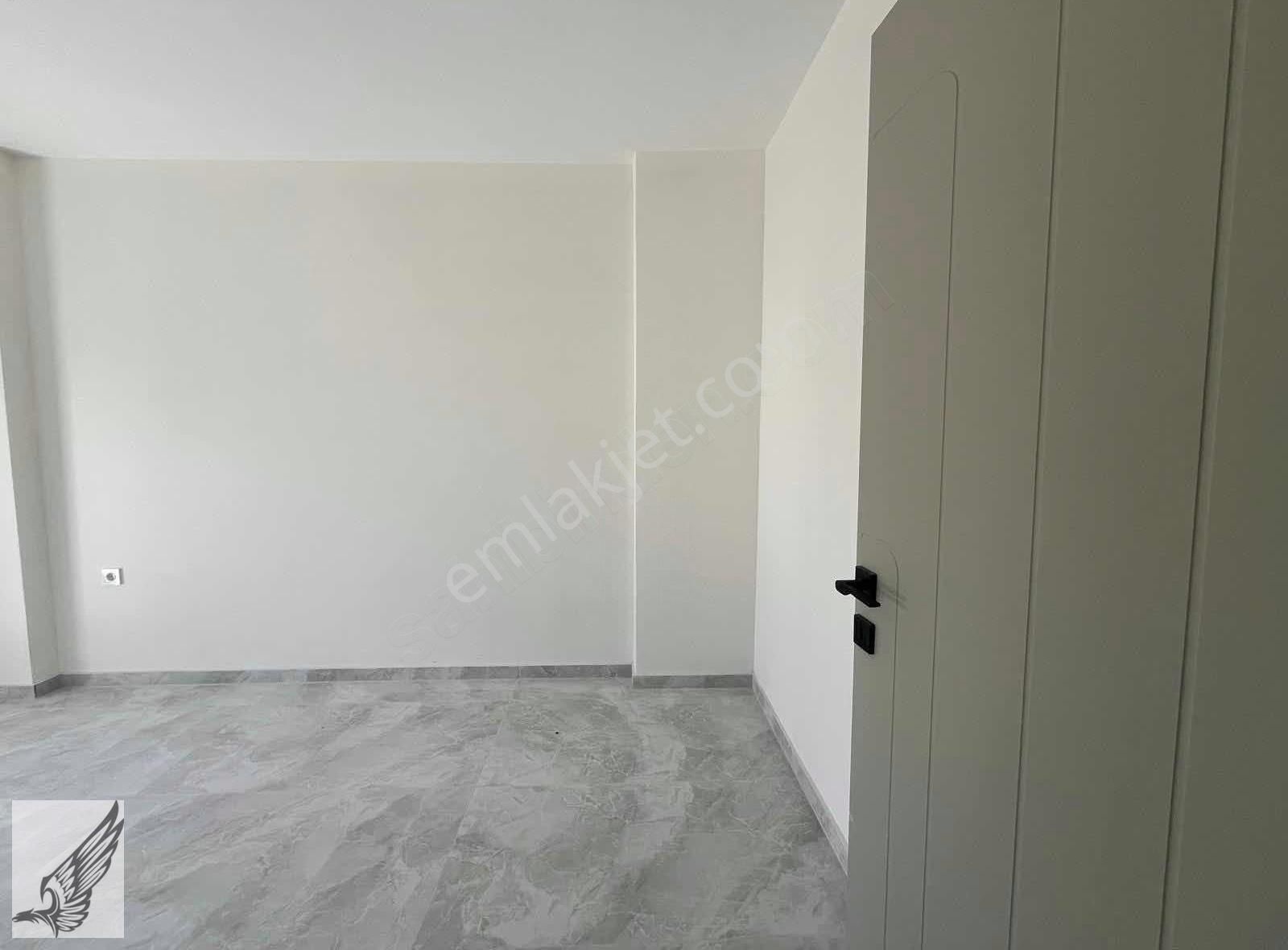Camikebir Mahallesinde Bahçe Kullanımlı 1+1 Daire - Görsel 17