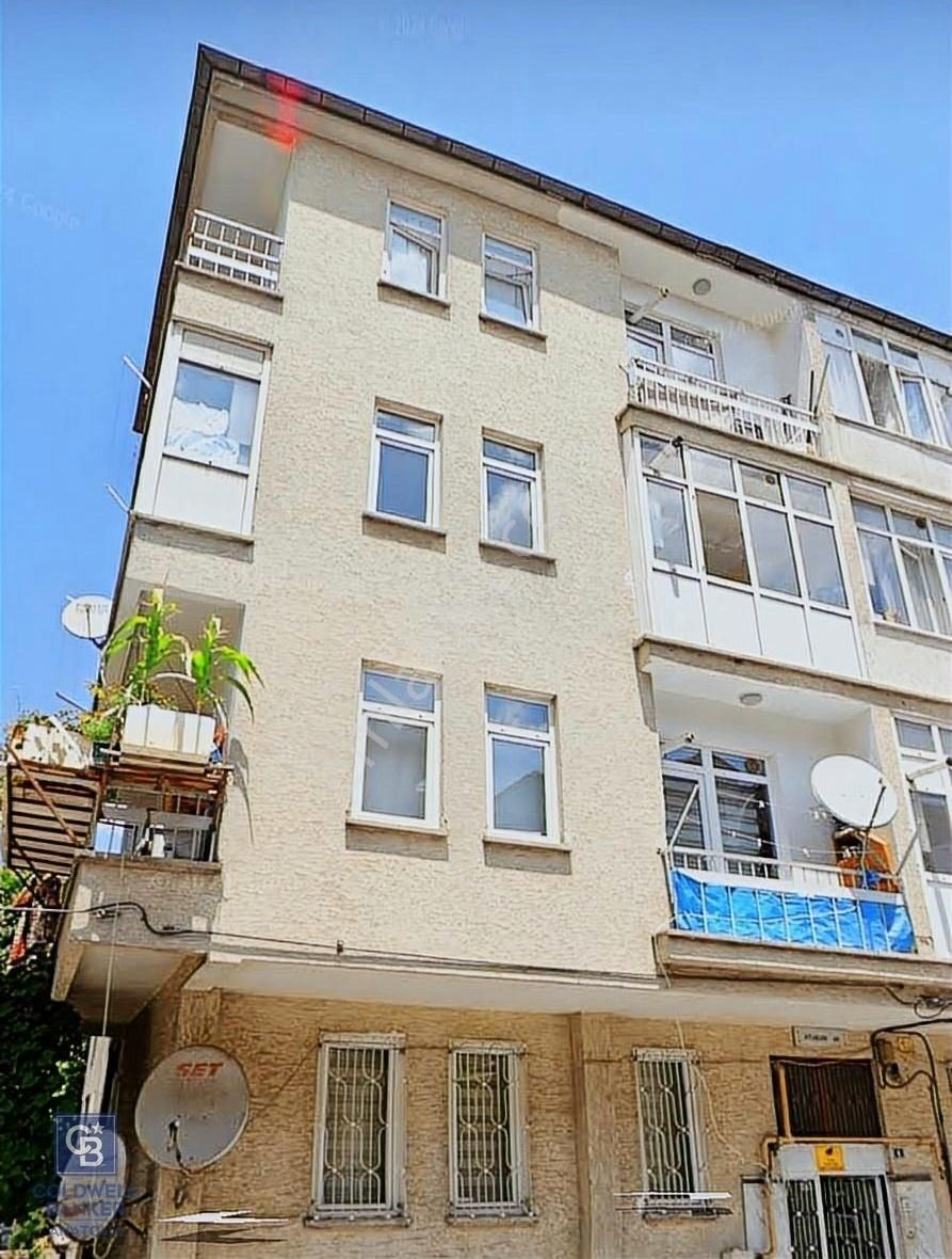 Memorial Hastanesi Karşı Sokağında Yatırımlık İçi Temiz