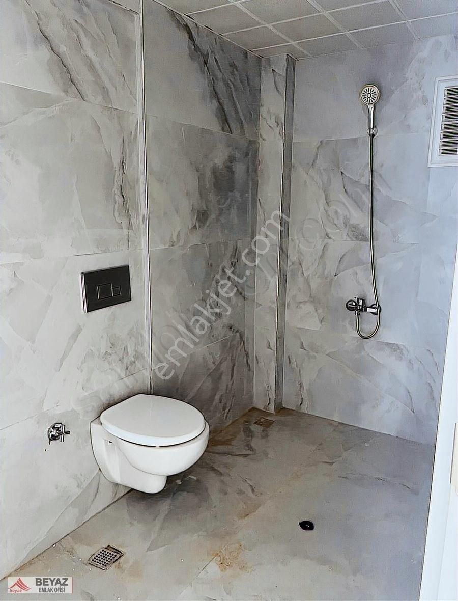 Beyaz Emlak'tan Çayyurt Mh. Tek Mezar Cad. Satılık 2+1 Lüx Daire