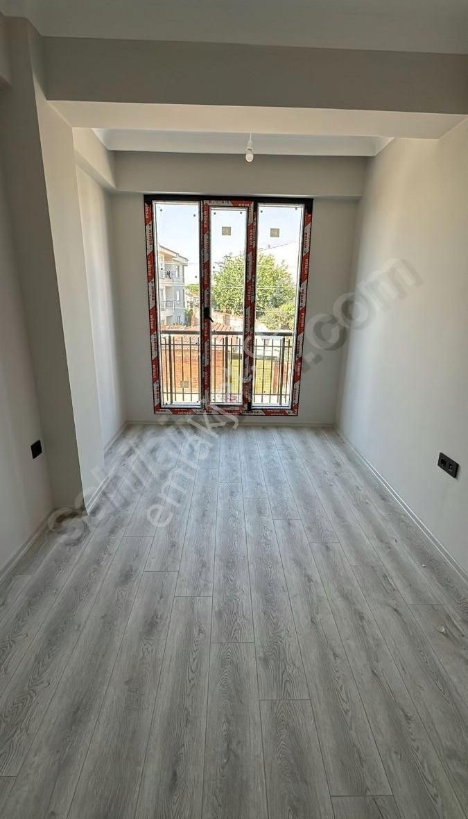 Gömeç Köy Emlak'tan 2+1 Lüks Hobi Bahçeli Daire