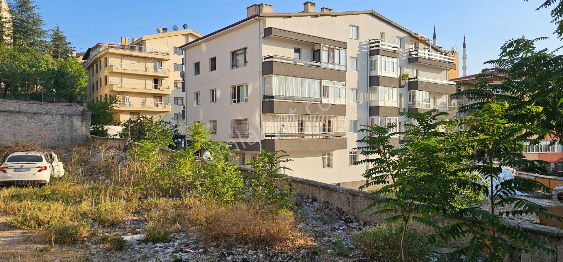 Seyran Bağları Bağlar Caddesinde 3+1 Katta Kiralıkdaire Eşyalı Kombili - Görsel 21