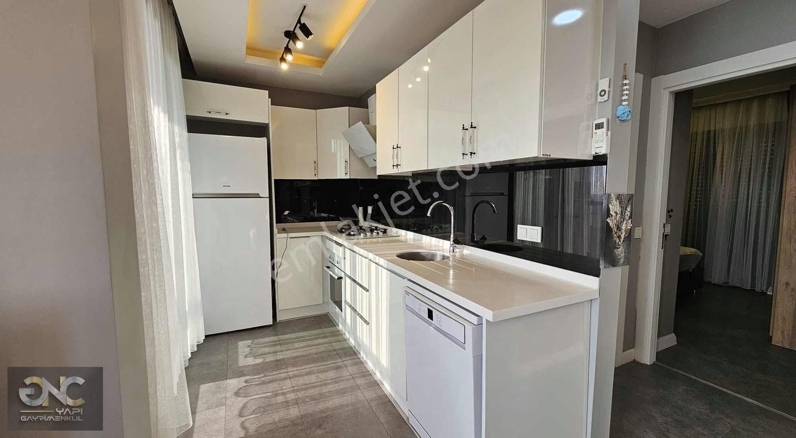 Didim Akbük'te Olimpik Havuzlu Sitede Satılık Eşyalı 2+1 Daire - Görsel 19