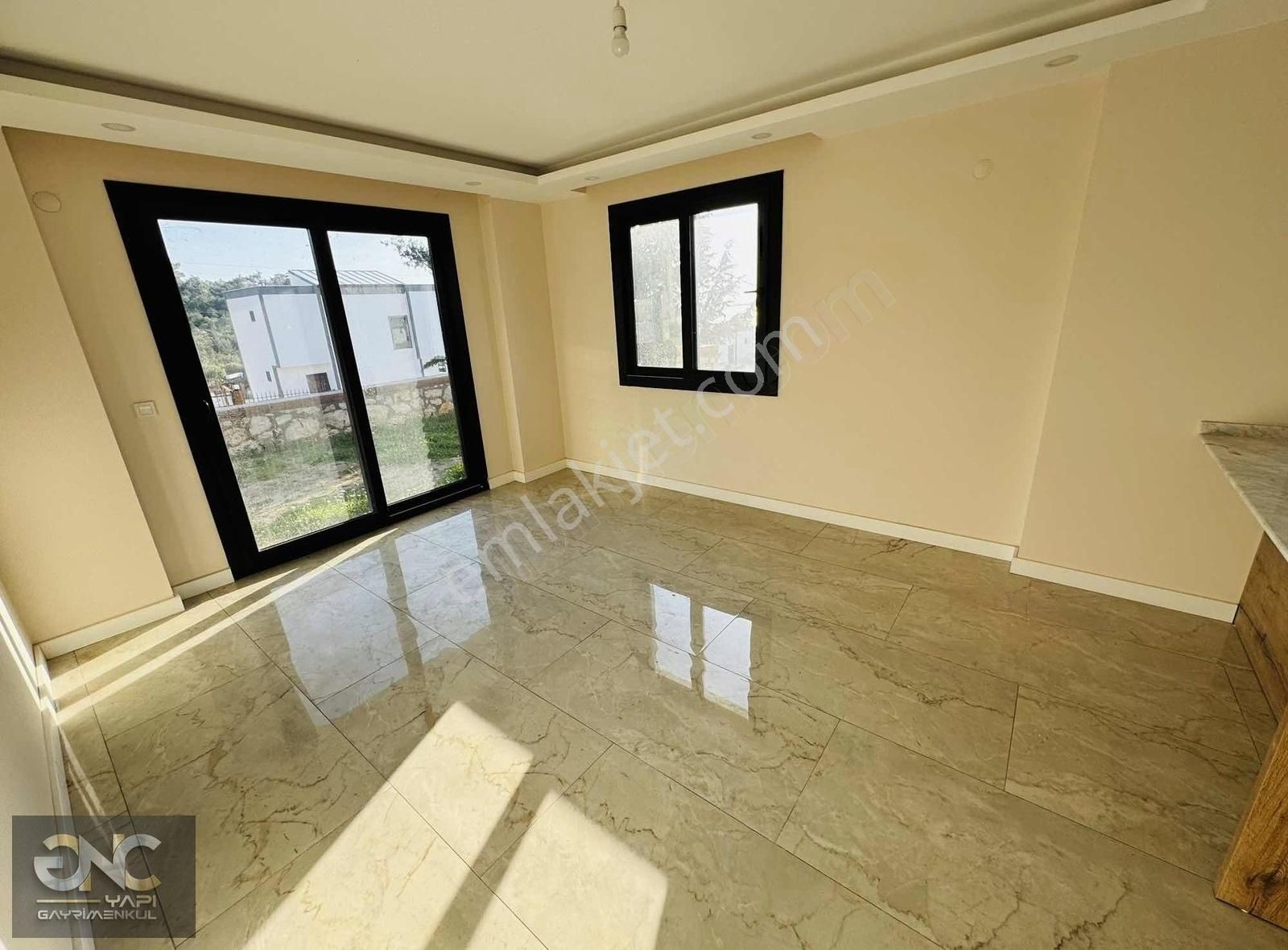 Didim Akbükte Deniz Manzaralı Yerden Isıtmalı Müstakil Villa - Görsel 27