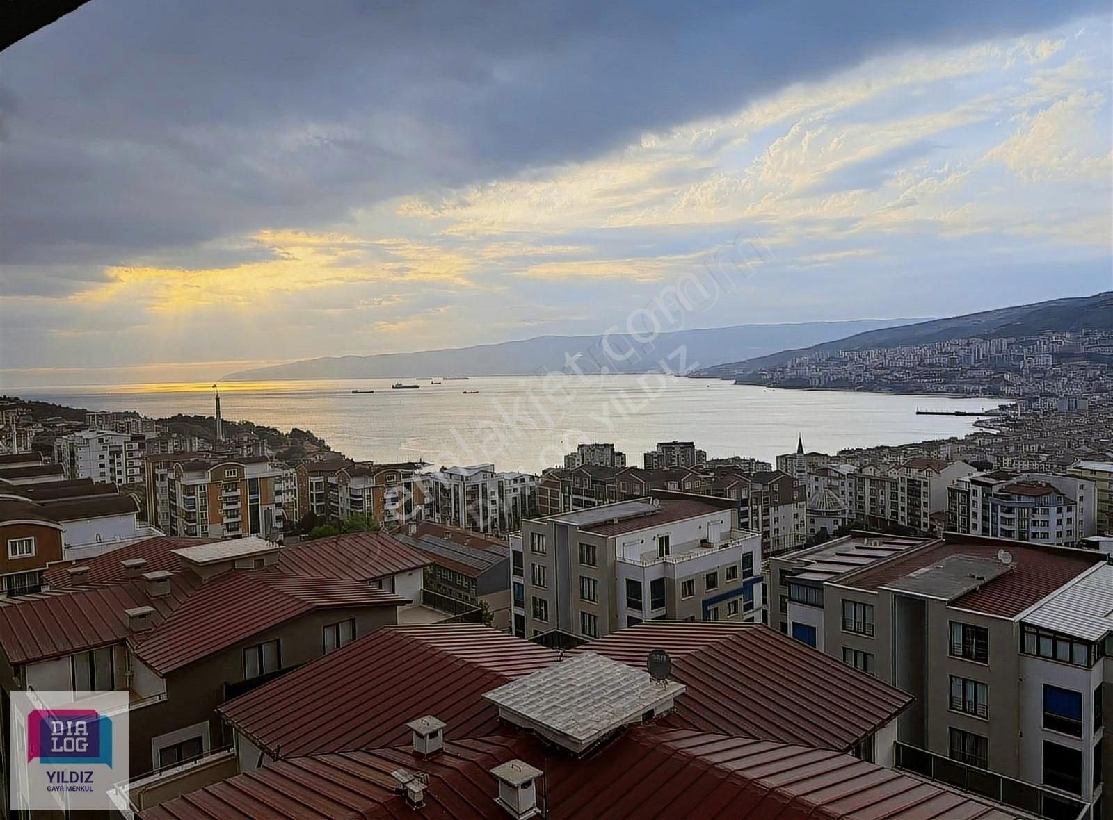 Dialog Yıldız/gemlik Hisar Da Deniz Manzaralı Dubleks 6+1