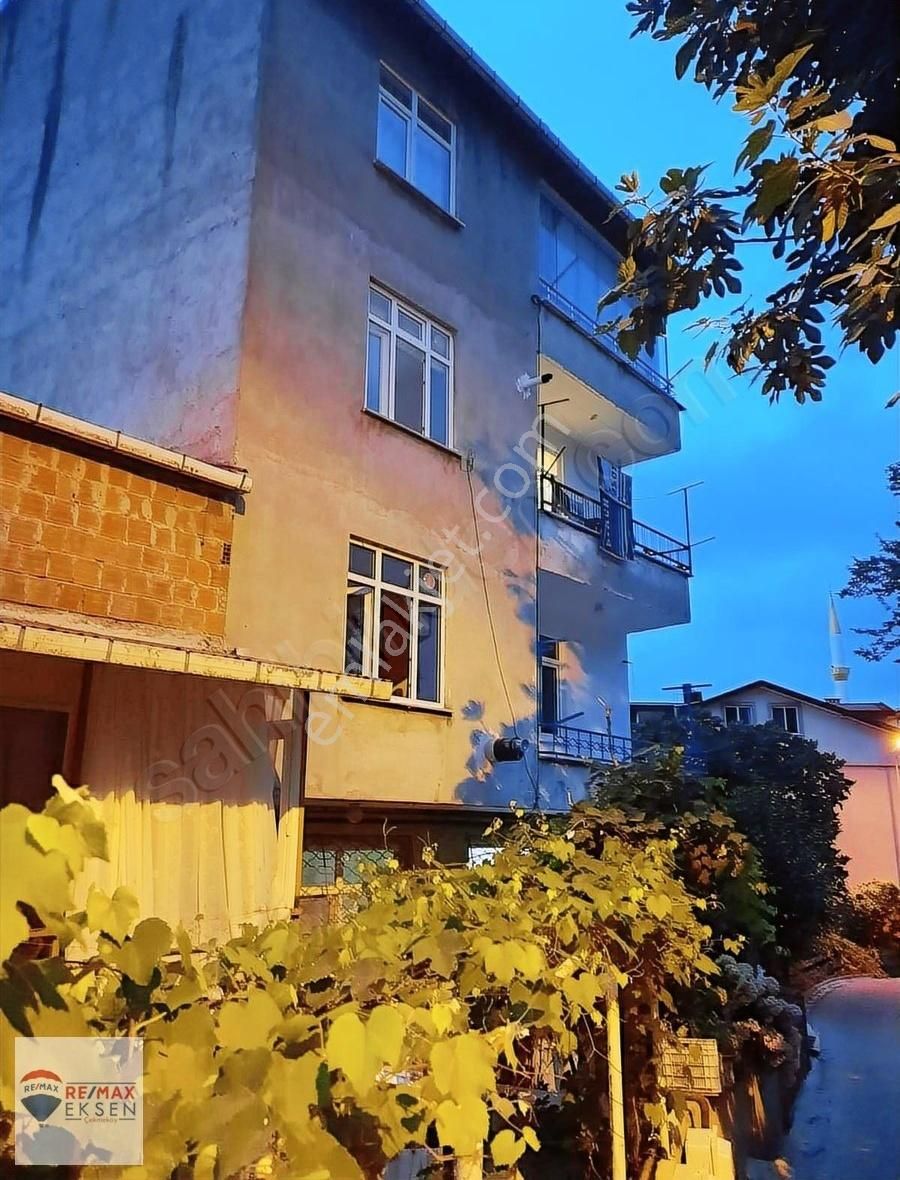 Perşembe Kacalıda İçi Yenilenmiş 2+1 Kiralık Daire