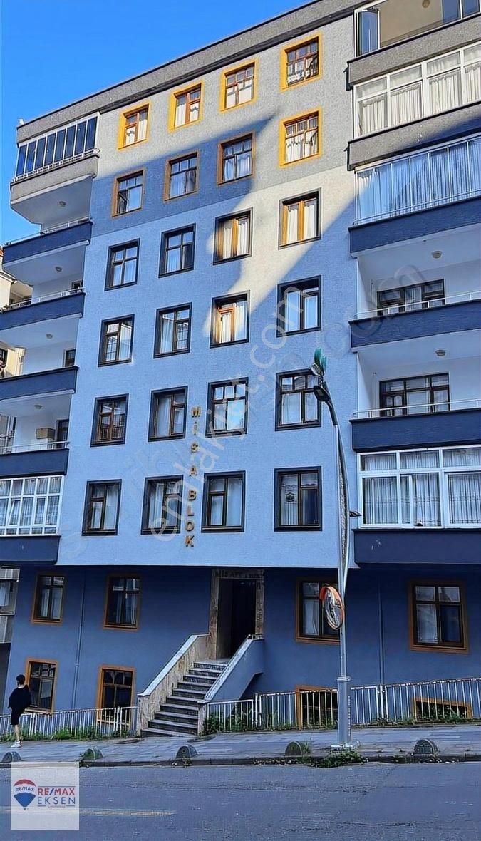 Piriçelebi Mahallesi Ziraat Yokuşunda Kiralık 3+1 Daire