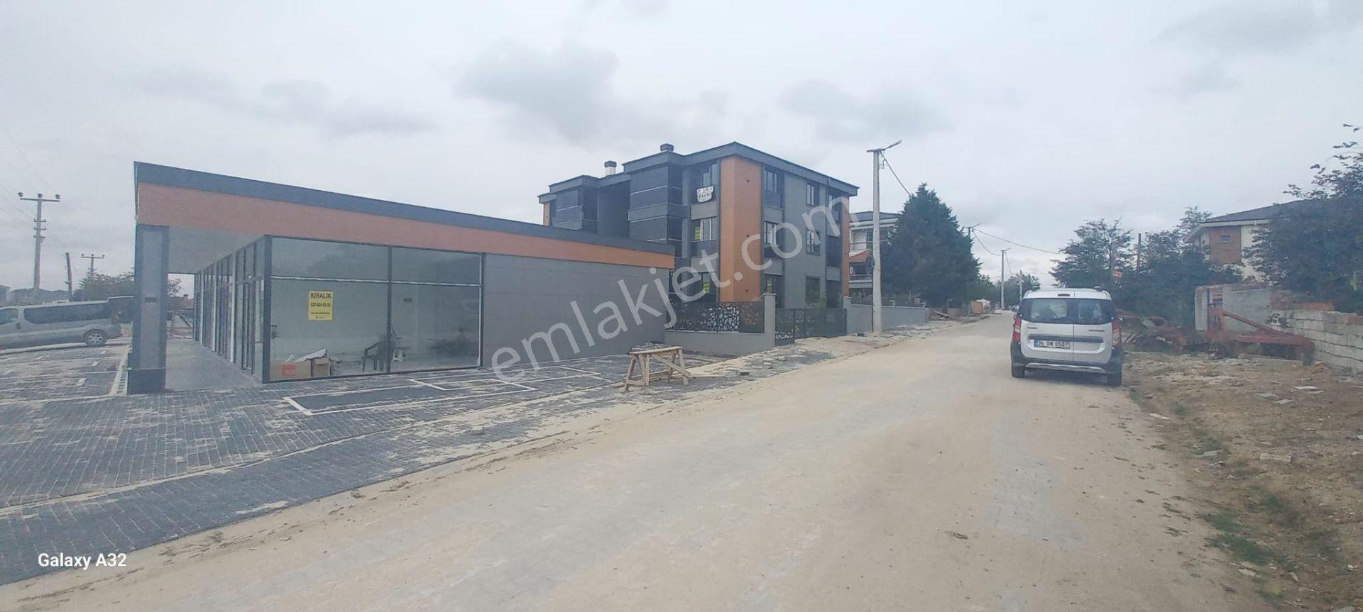 Lir Den Önerler Girişin De Satılık Kapalı80 M2 Yola Cephe Dükkan - Görsel 14