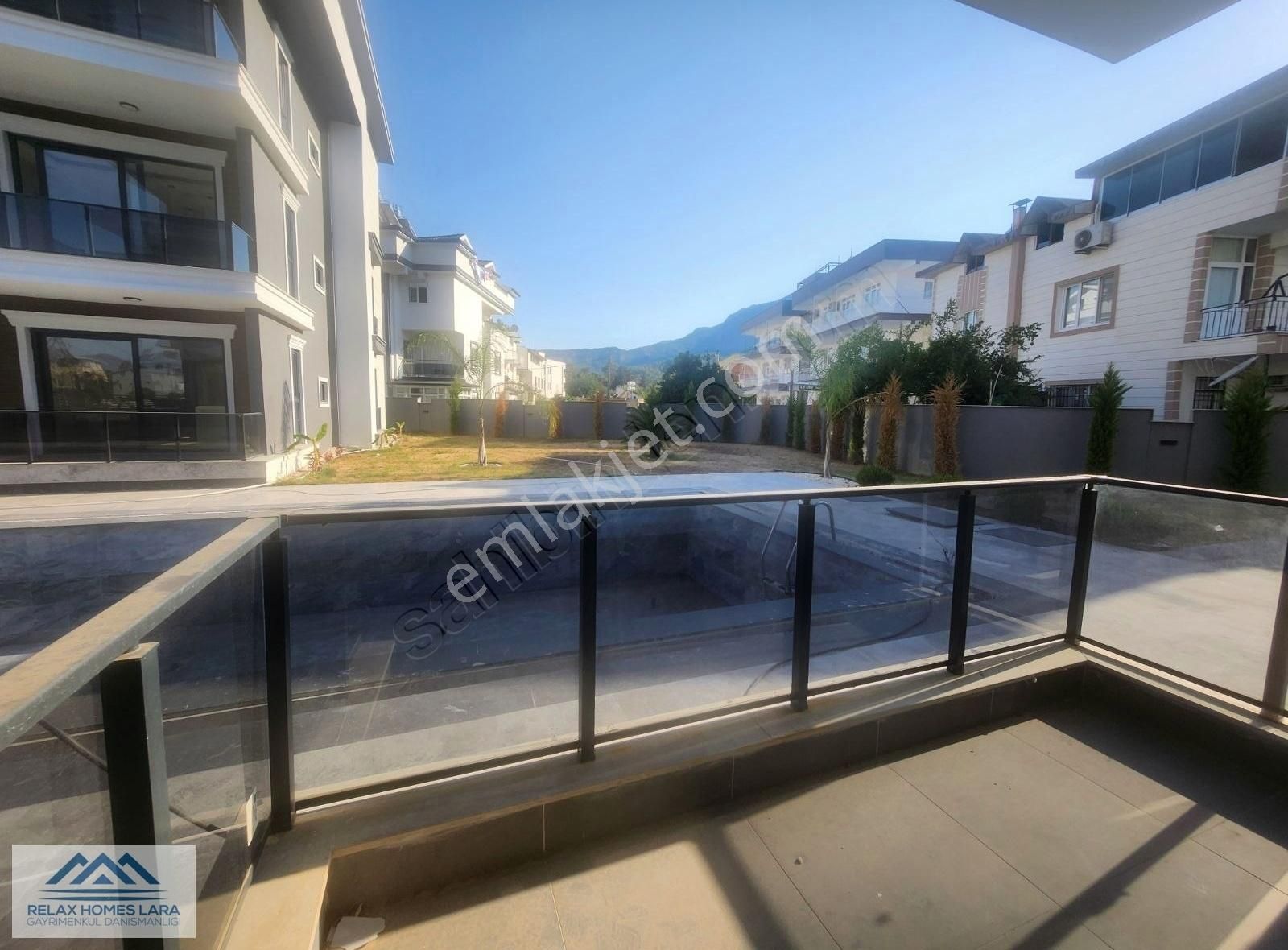 Kemer Çamyuva Da Havuzlu Site İçerisinde Satılık 1+1 Daireler - Görsel 6