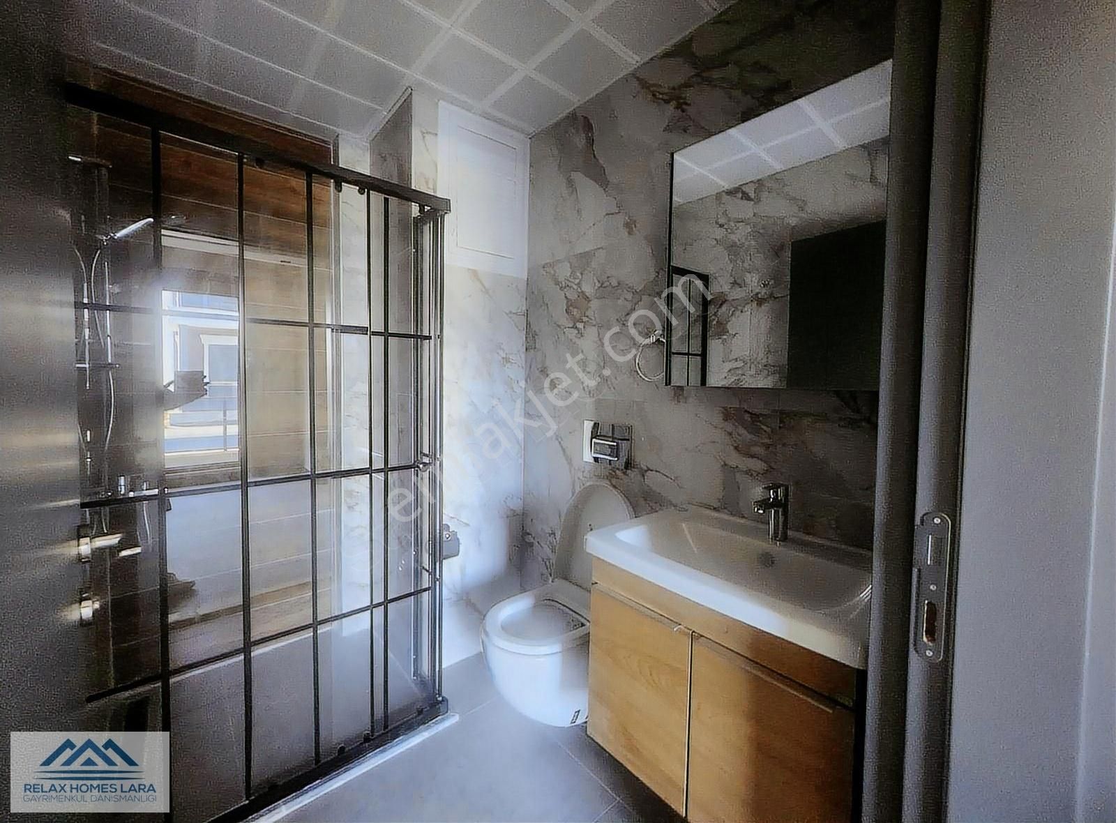 Kemer Çamyuva Da Havuzlu Site İçerisinde Satılık 1+1 Daireler - Görsel 8