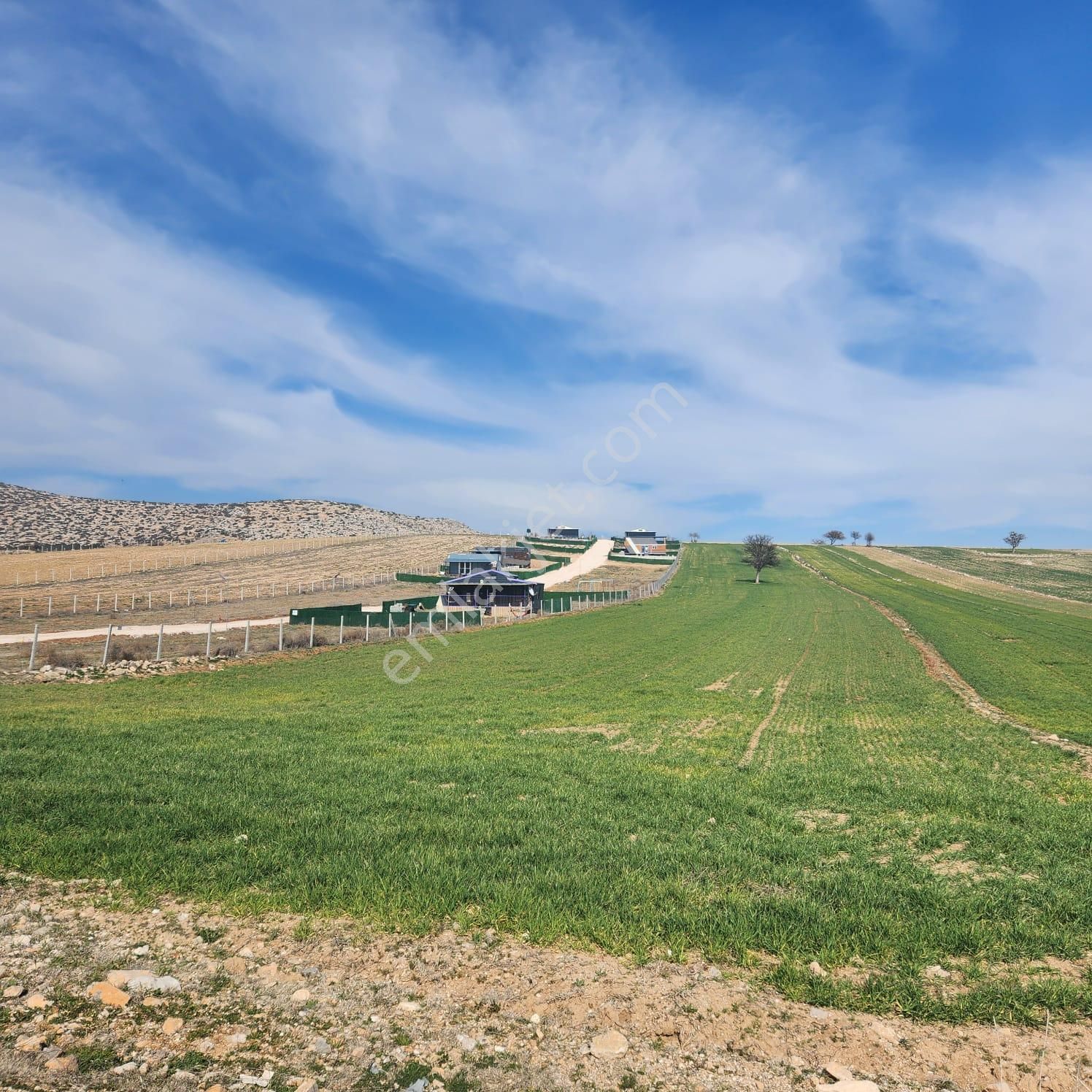 Korkuteli Büyükköyde 250 M2 Net Bahçe Evleri Arsası - Görsel 3