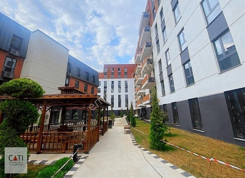Tuzla İstasyon Mahallesin Satılık 2+1