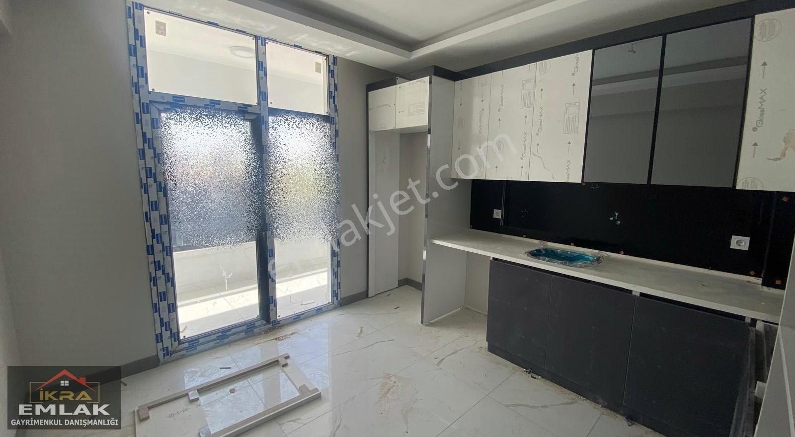 İkra Emlak'tan Çakırlarda Çift Bloklu 3+1 Sıfır Lüks Daire
