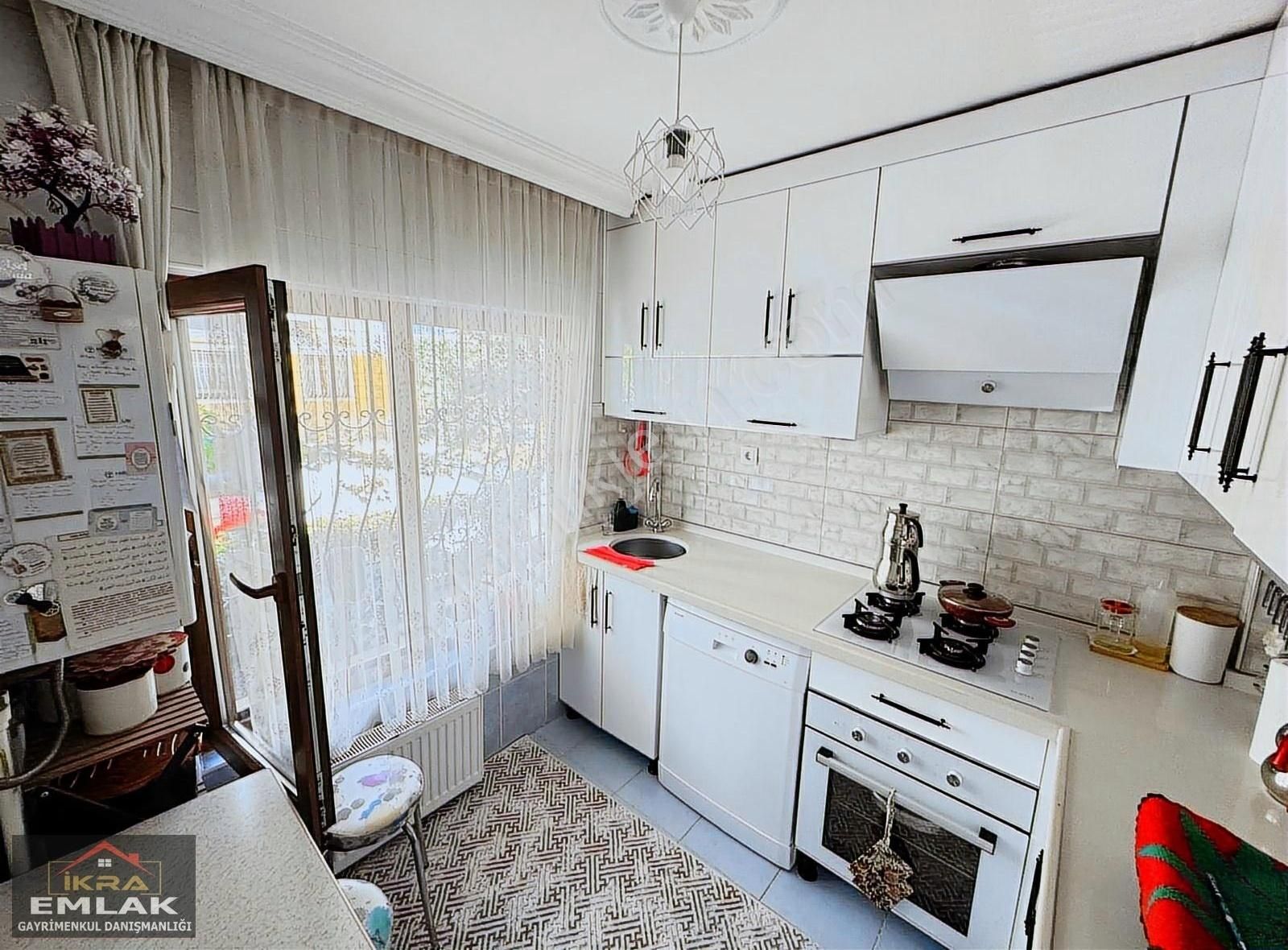 İkra'dan Yatırımcılara Özel 2+1 Masrafsız Y.giriş Ara Kat Daire