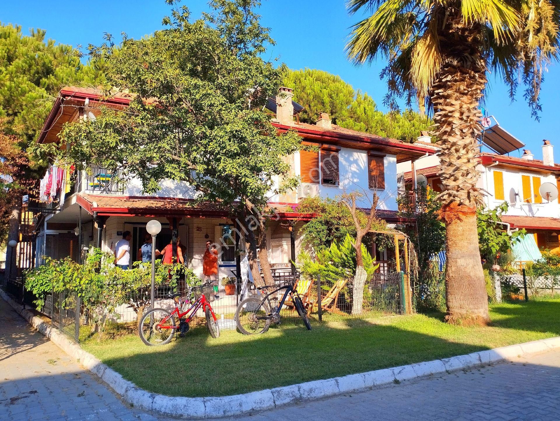 Havuzlu Site Dublex 3+1 Villa