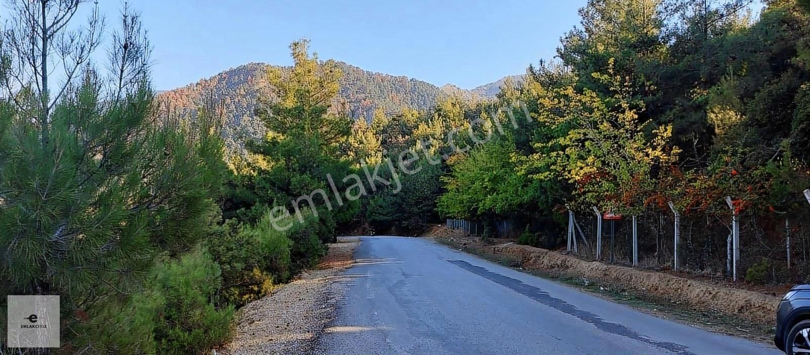 Şirinköy Mahallesinde Mükemmel Bir Konumda Satılık Arsa