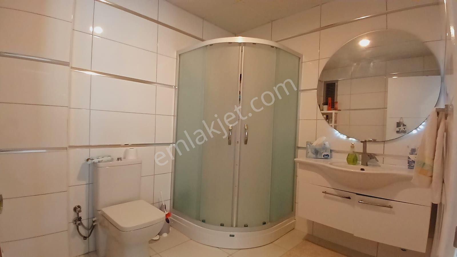 Kuşadası Ege Mahallesinde Kapalı Mutfaklı Doğalgazlı 3+1 150 M2 Satılık Bahçe Katı - Görsel 14