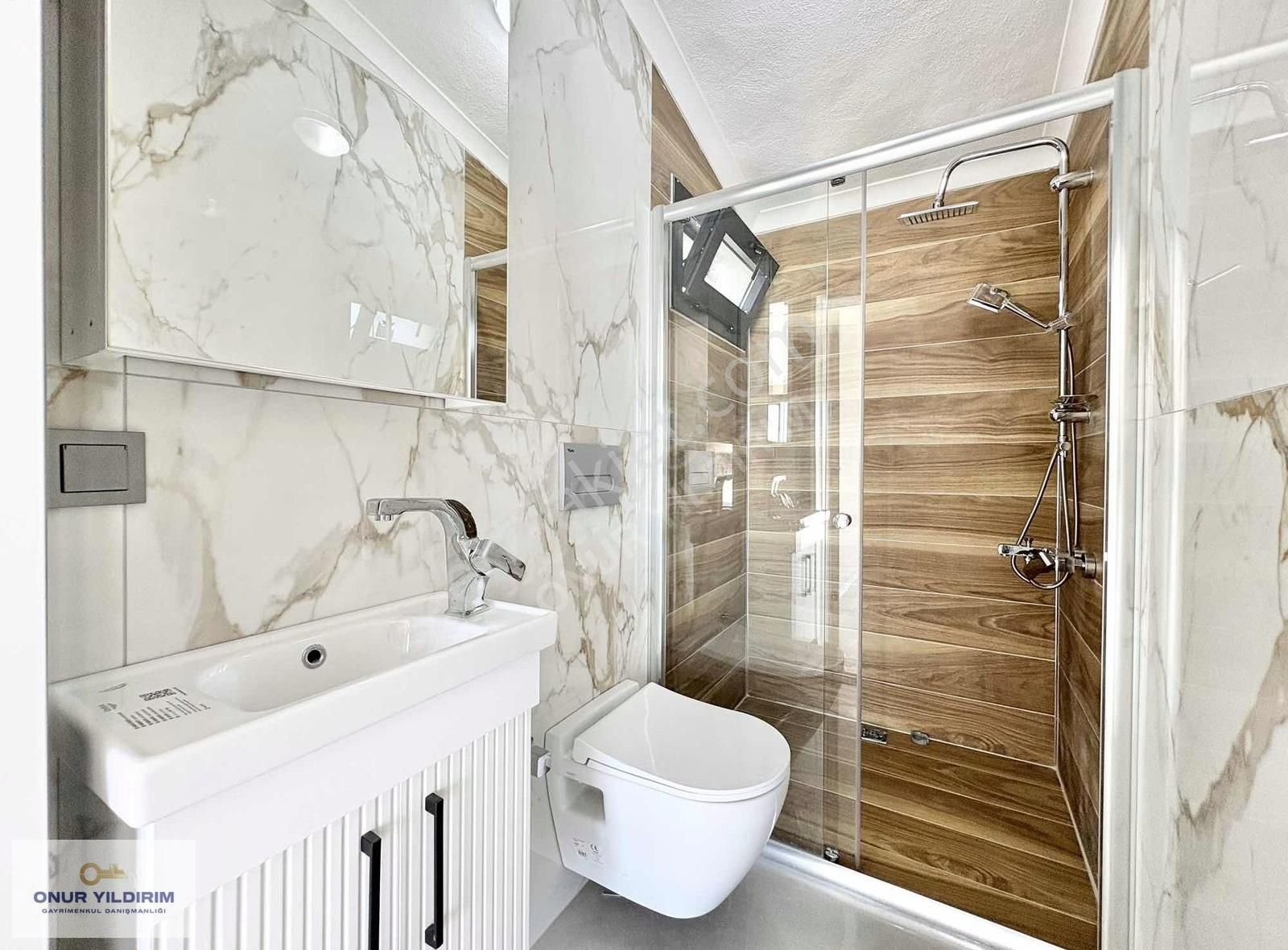 Onur Yıldırımdan 600 M2 Arsa İçinde 4+1 Havuzlu Lüx Villa - Görsel 22