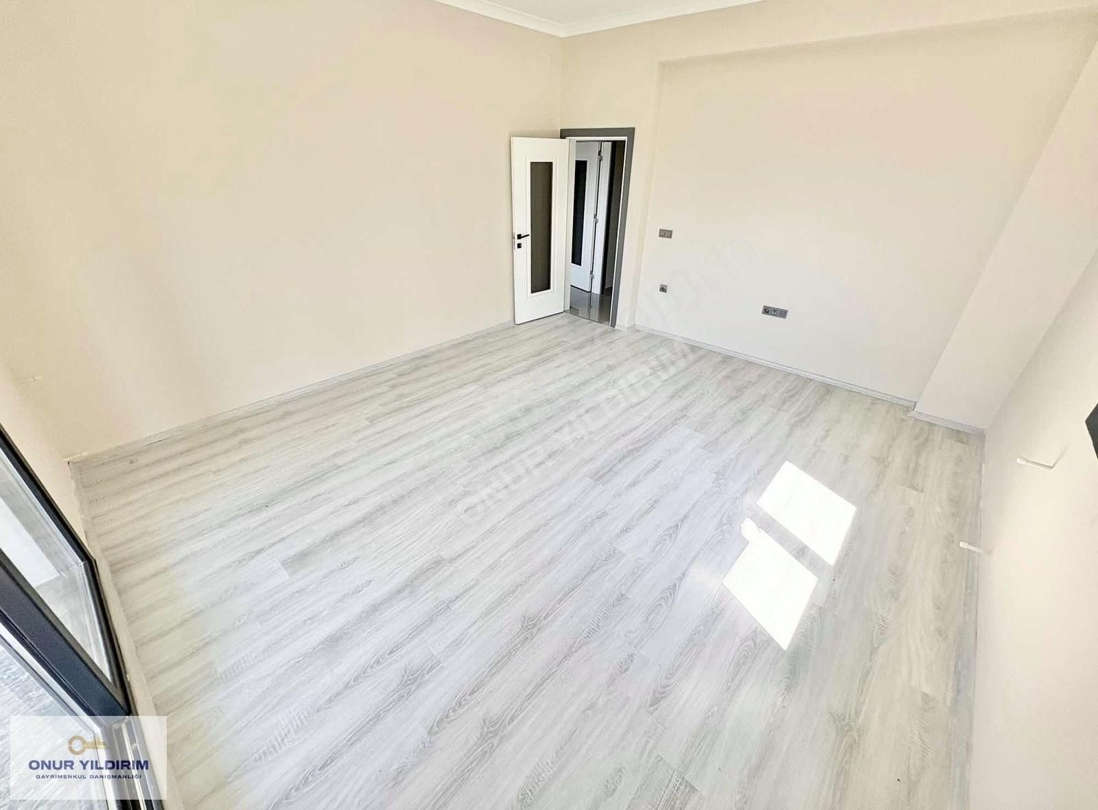 Onur Yıldırımdan 600 M2 Arsa İçinde 4+1 Havuzlu Lüx Villa - Görsel 10