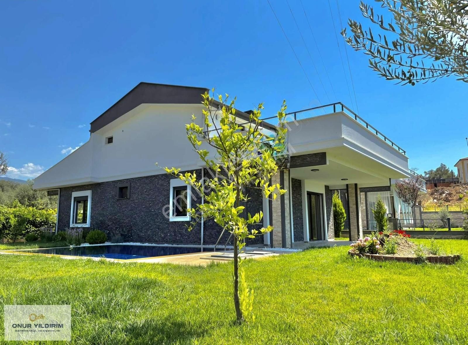 Onur Yıldırımdan 600 M2 Arsa İçinde 4+1 Havuzlu Lüx Villa - Görsel 8