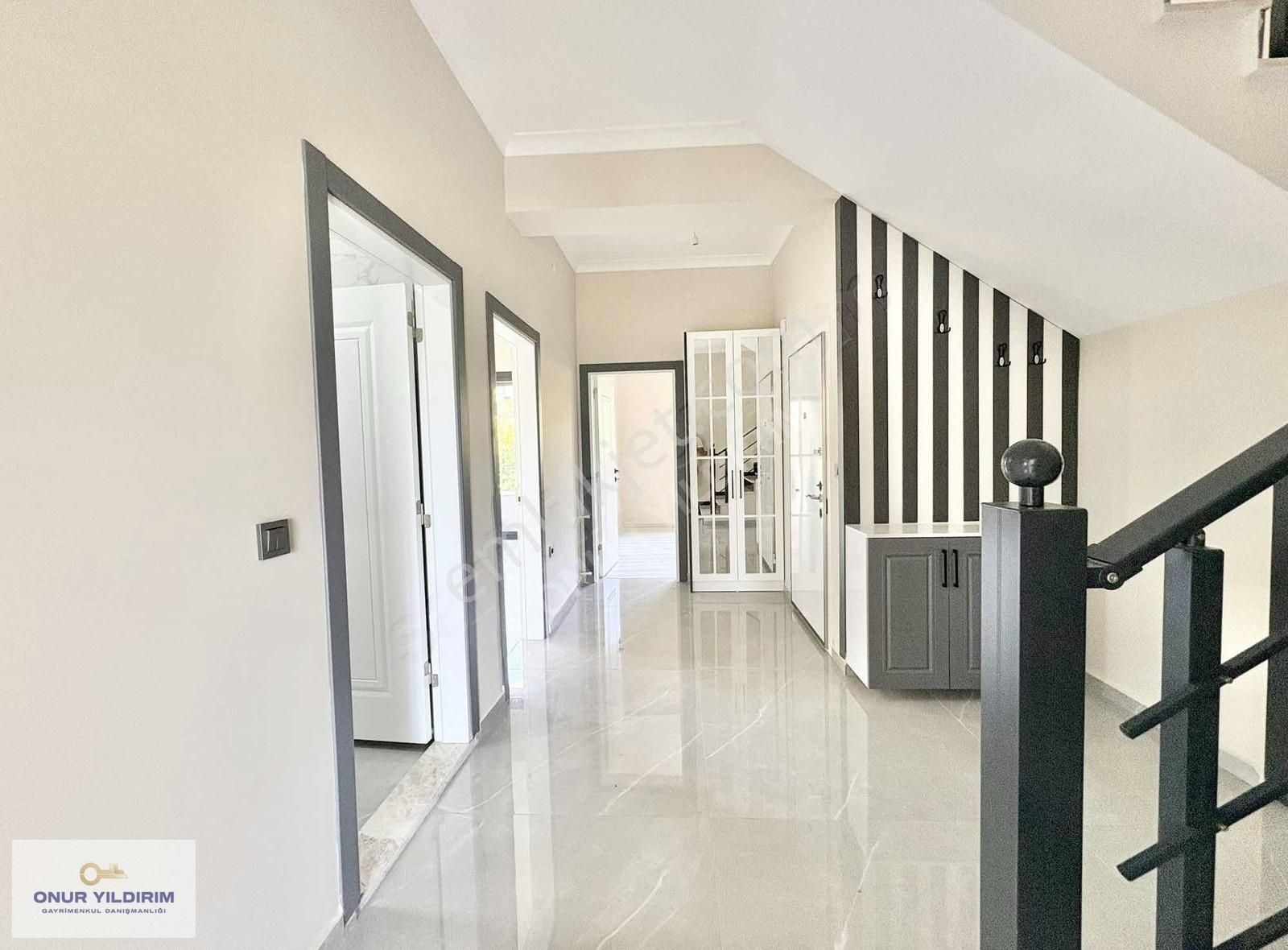 Onur Yıldırımdan 600 M2 Arsa İçinde 4+1 Havuzlu Lüx Villa - Görsel 28