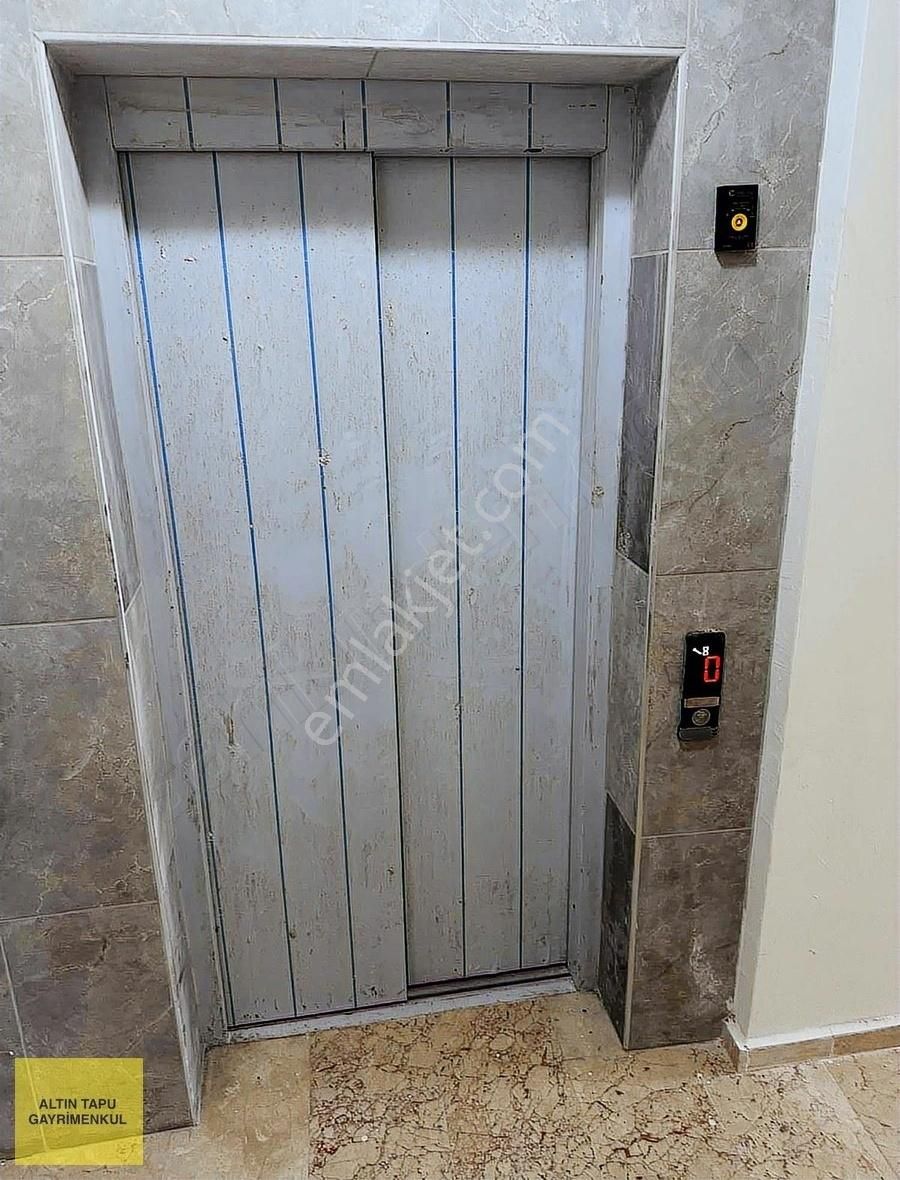 2 Aile Rahat Yaşayabilir - 4 Banyolu - Parka Cephe - Görsel 3