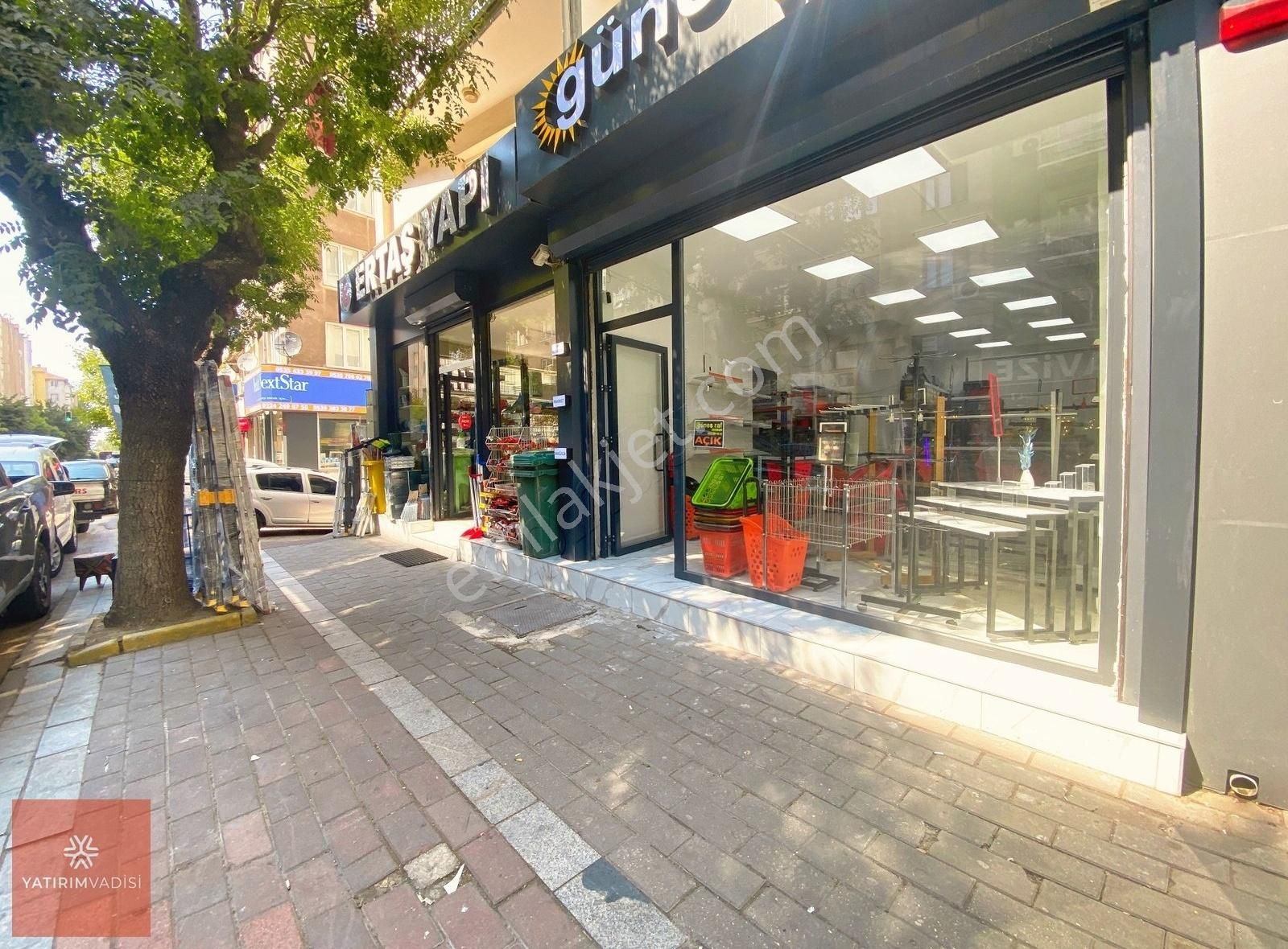 Gazcılar Caddesi Üzerinde 110 M2 Kiralık Depolu Kepenkli Dükkan