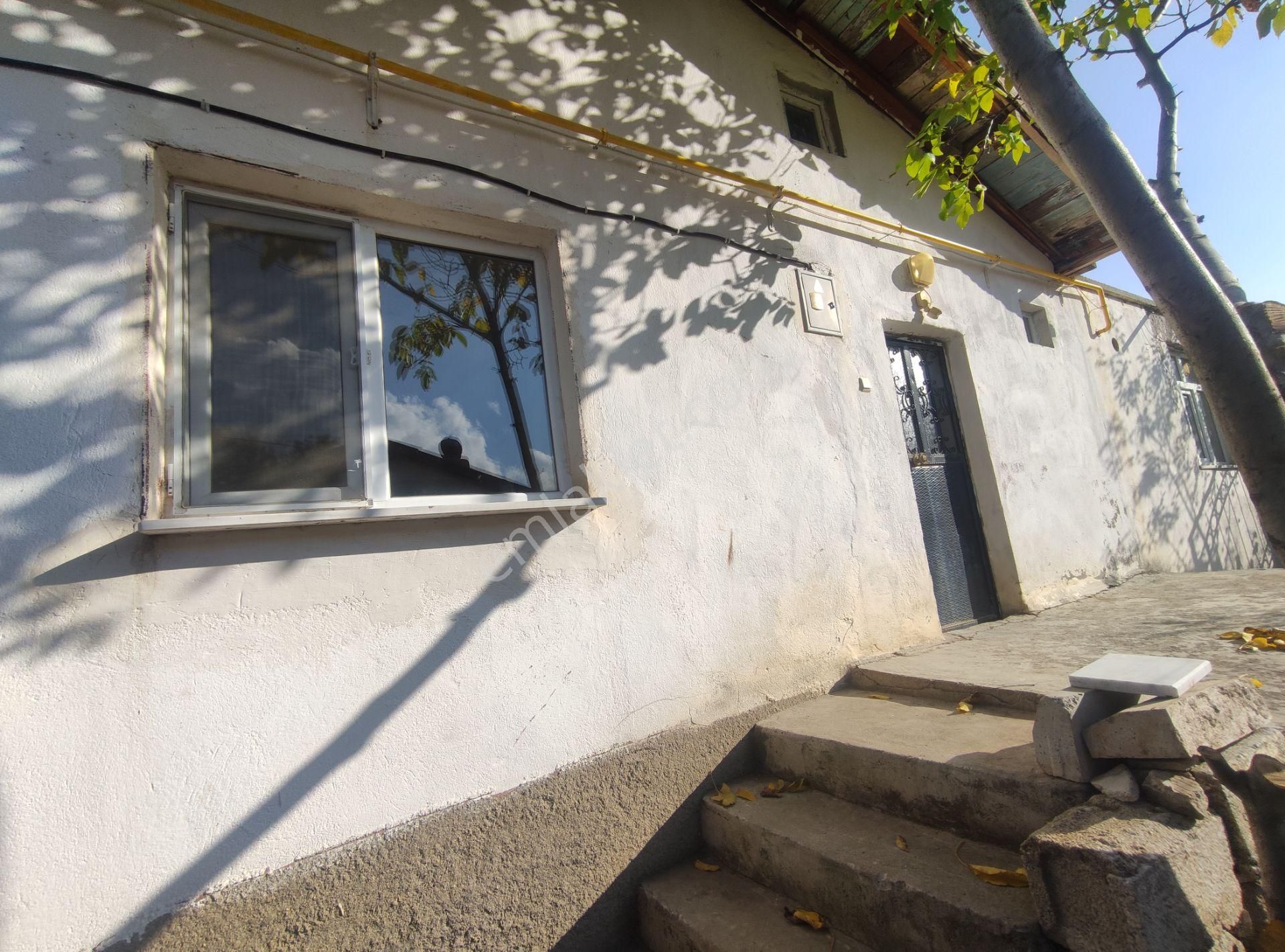 Özpınar,dan Pınarbaşı Mahallesi Satılık Tek Katlı Müstakil Bahçeli Ev 383 M2 - Görsel 6