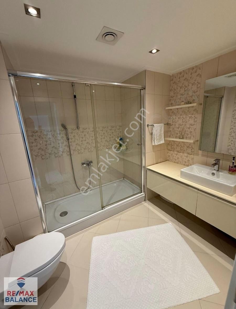 Adanuspark Sitesinde Ebeveyn Banyolu 3 + 1 Kiralık Daıre