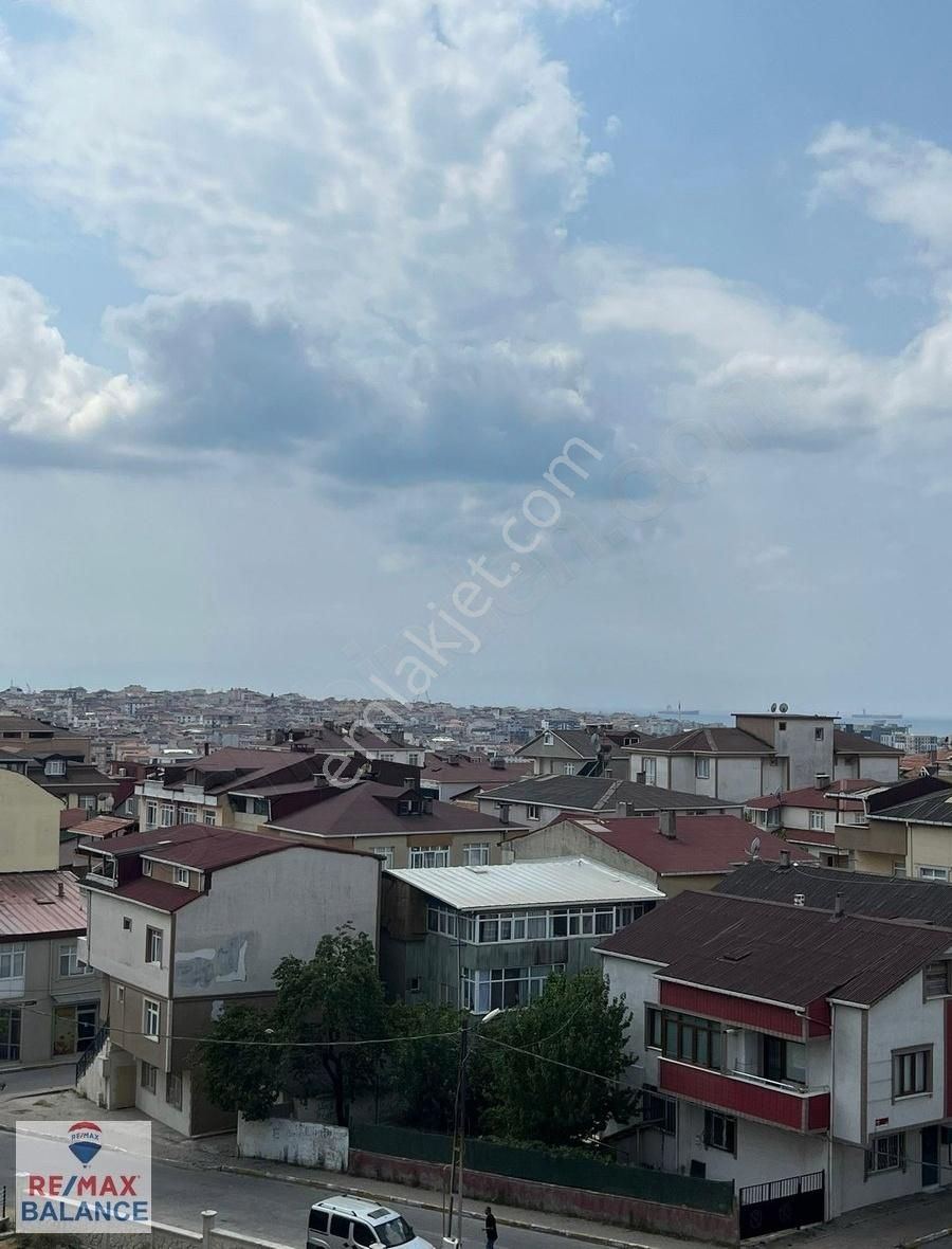 Pendik Kavakpınar'da Site İçerisinde Kiralık 2+1 Daire
