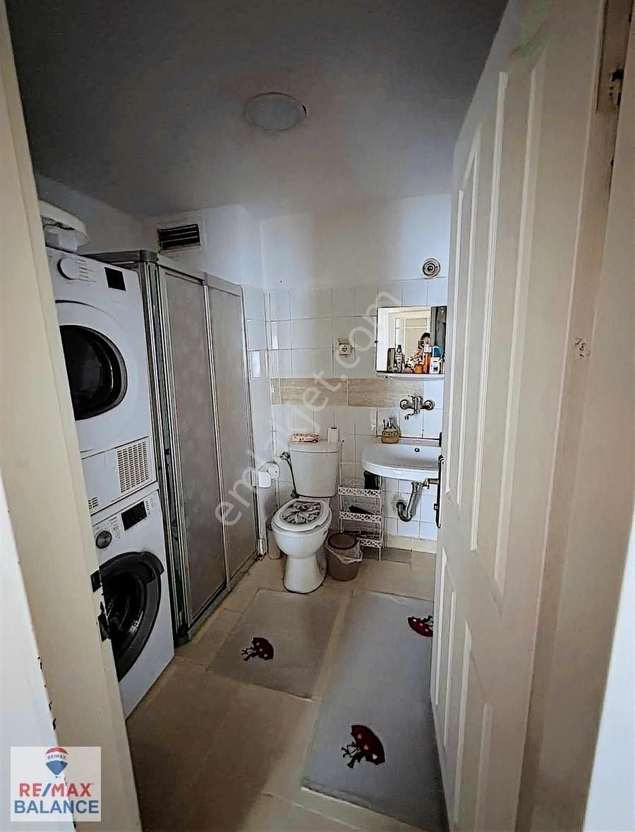 Pendik Yenişehir Eflatun Sitesi Arakat 2+1 Satılık Daire