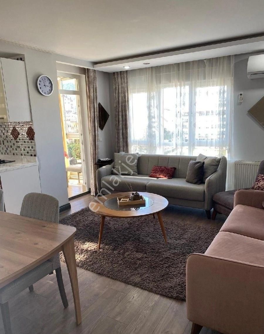 Konyaaltı Limanda Havuzlu 3+1 Dubleks Satılık Daire - Görsel 11