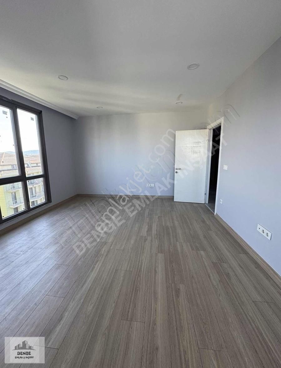 Aydınlar Mah.de 4+2 Dubleks Daire - Görsel 4