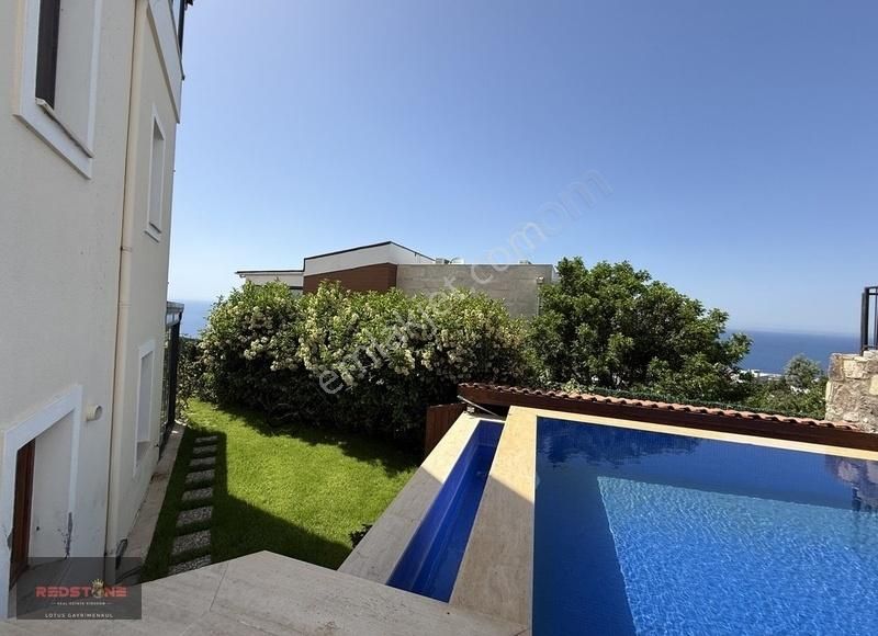 Gündoğan Kızılburun'da Deniz Manzaralı 4+1 Havuzlu Villa - Görsel 14