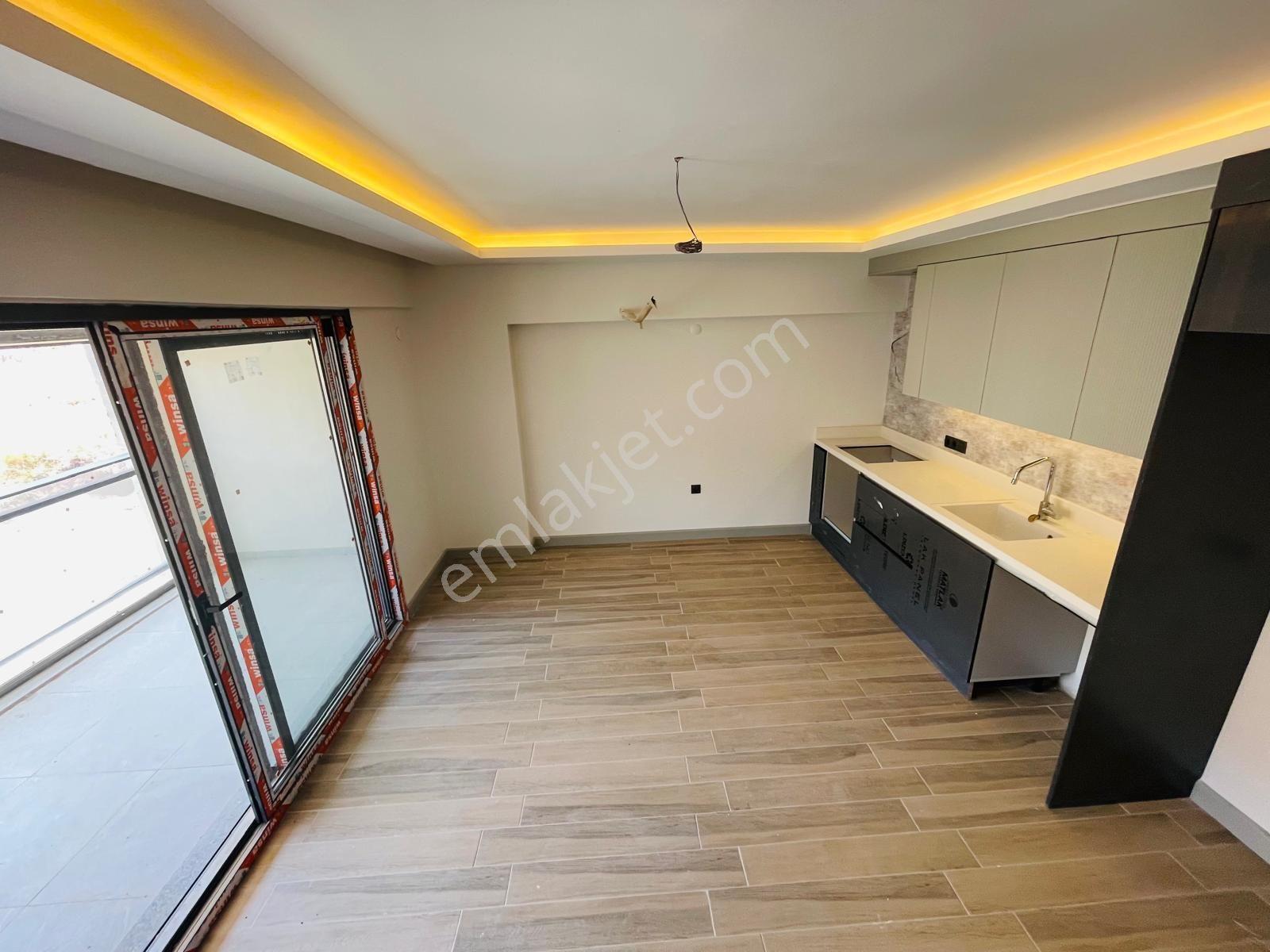 Kuştur Mevkiinde Plaja 1km Uzaklıkta 1+1 60m2 Daireler - Görsel 3